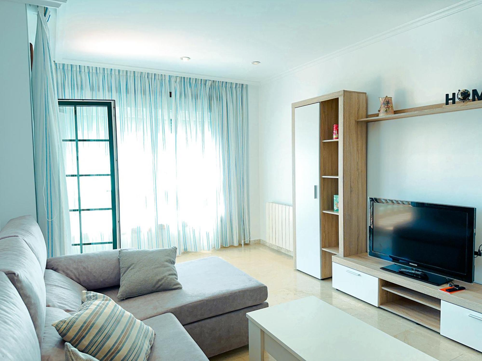 Apartamento En Con Terraza, Vistas Y Garaje Apartamento *