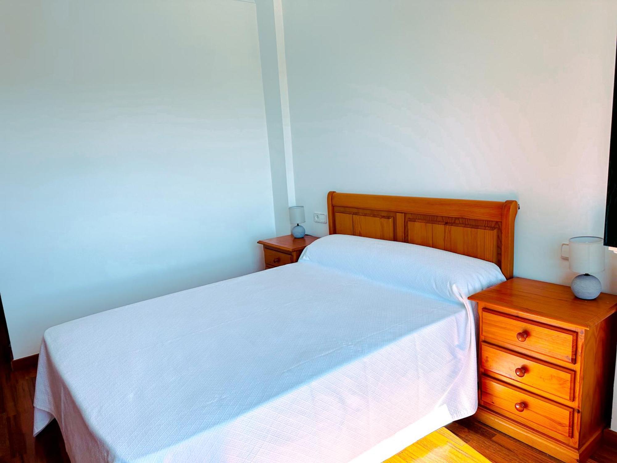 Apartamento En Con Terraza, Vistas Y Garaje *
