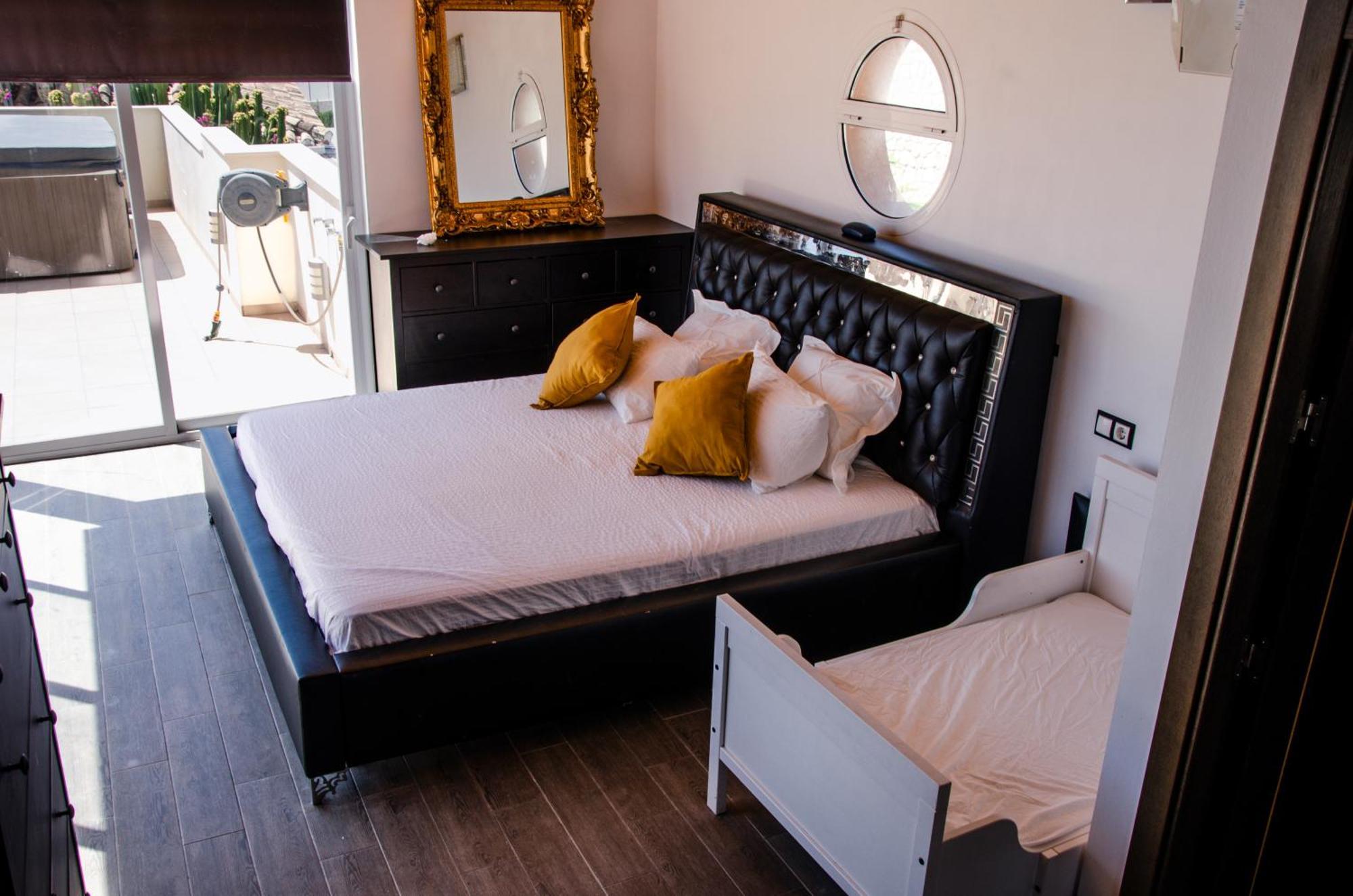 Villa Skyex Investments Malaga