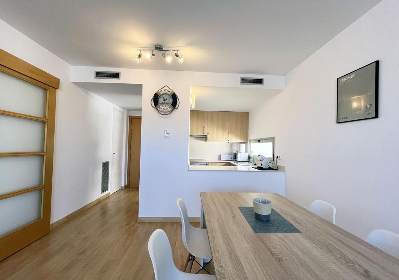 2-bedroom Brand New Steps From The Llanca