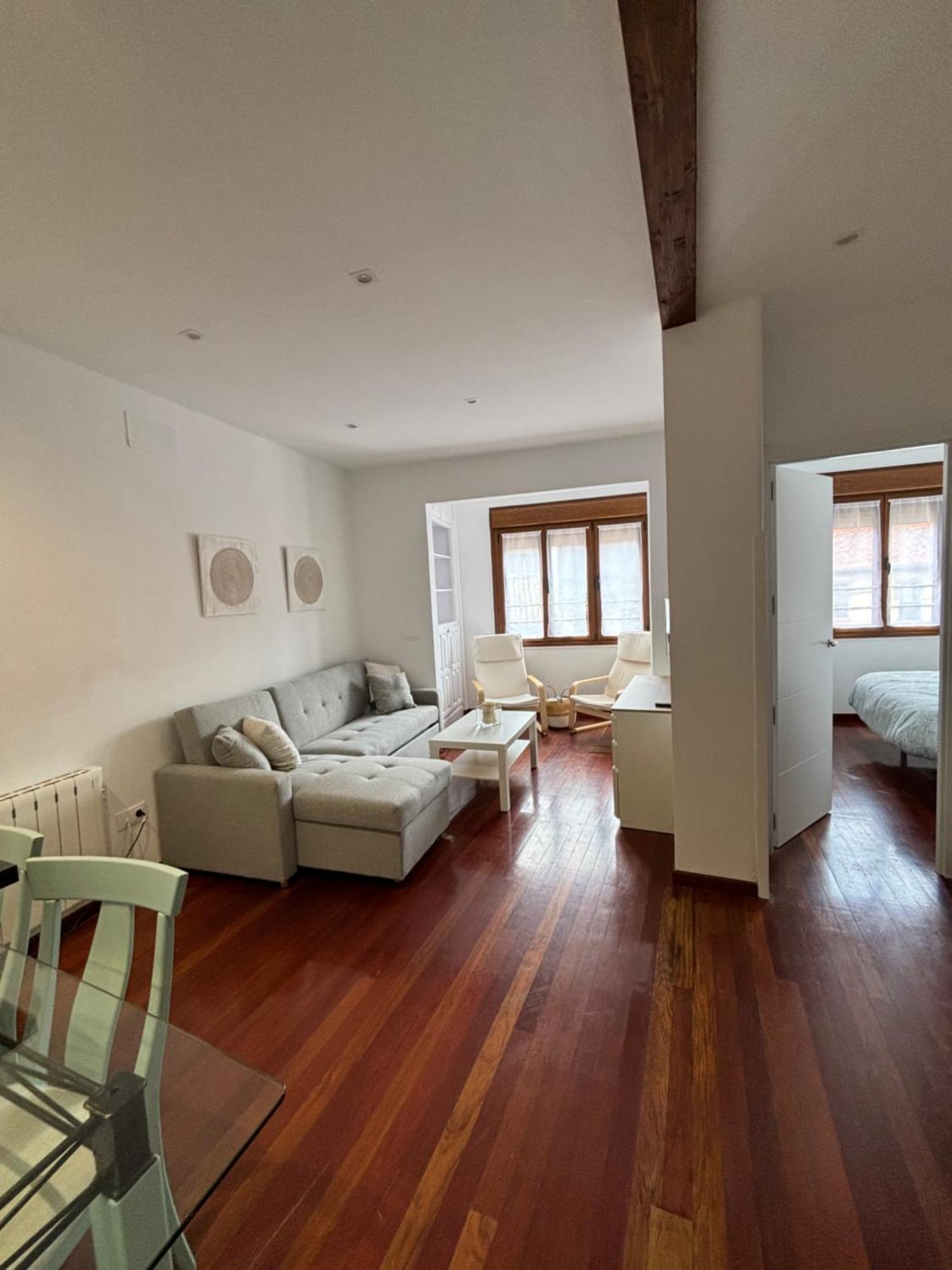 Apartment Arena