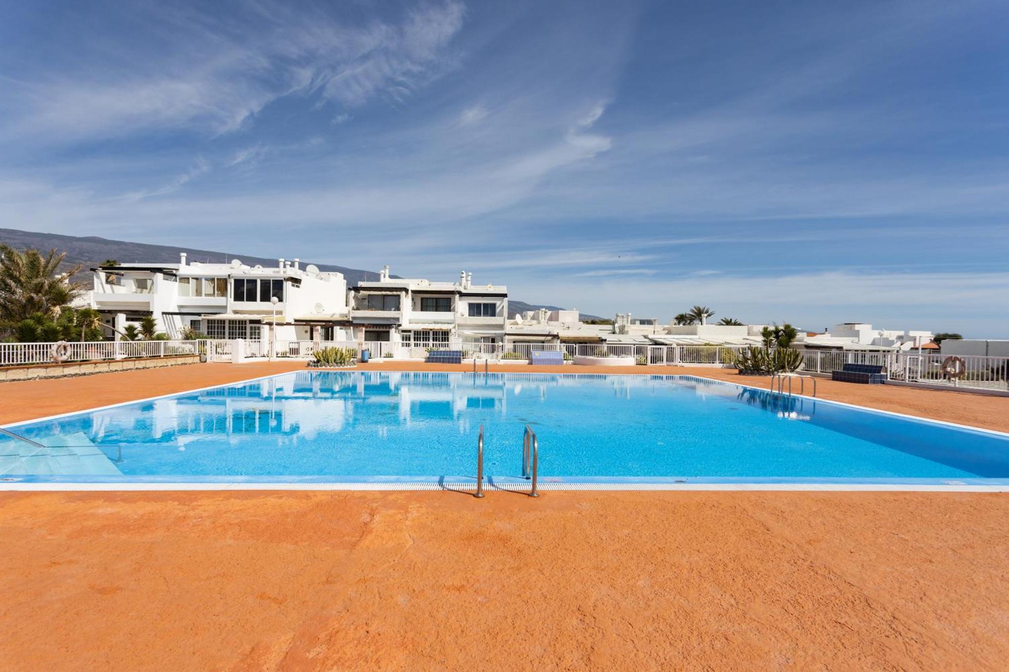 Home2book Cozy With Communal Pool, El Poris * Porís de Abona