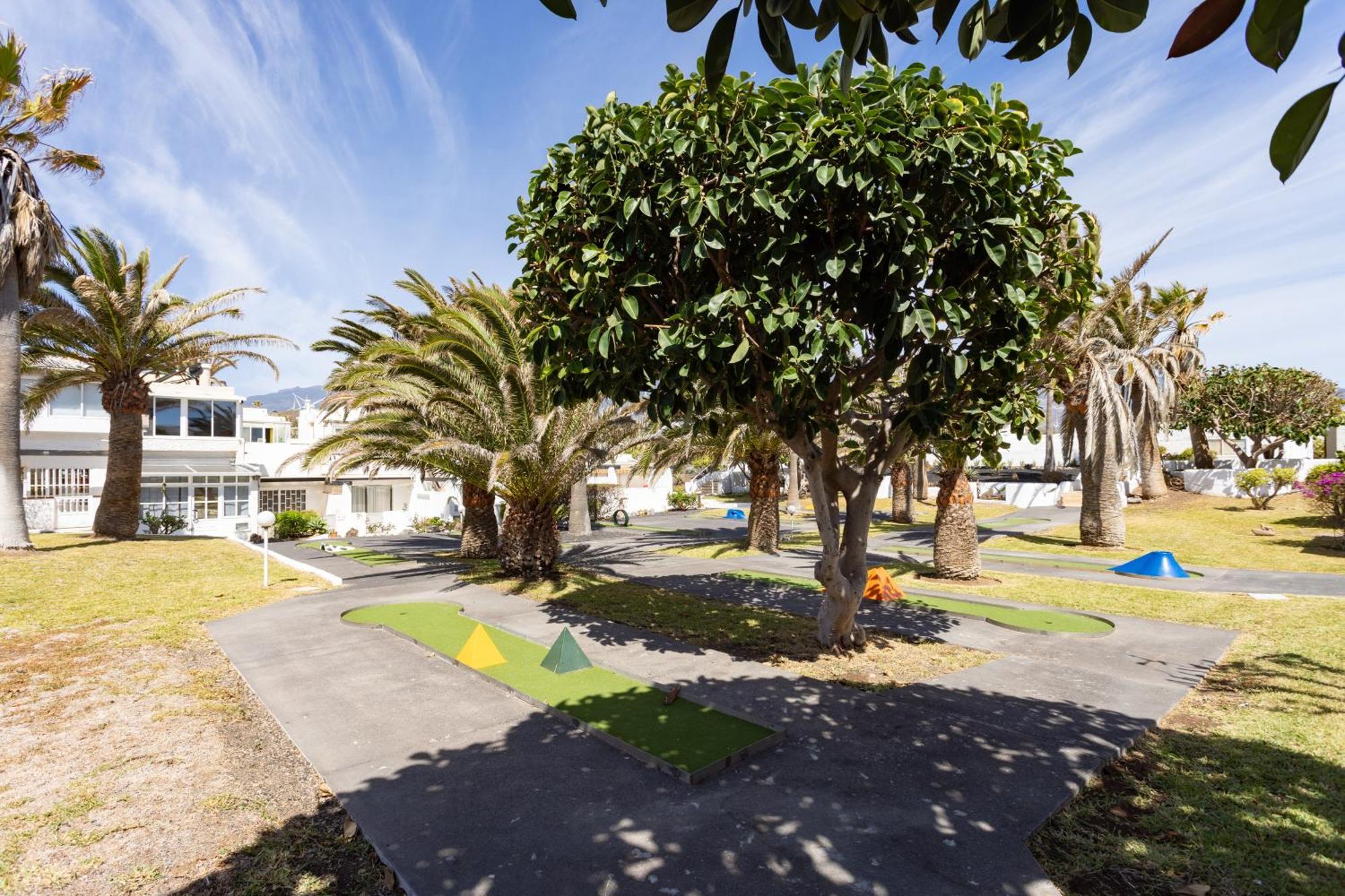 Apartamento Home2book Cozy With Communal Pool, El Poris *