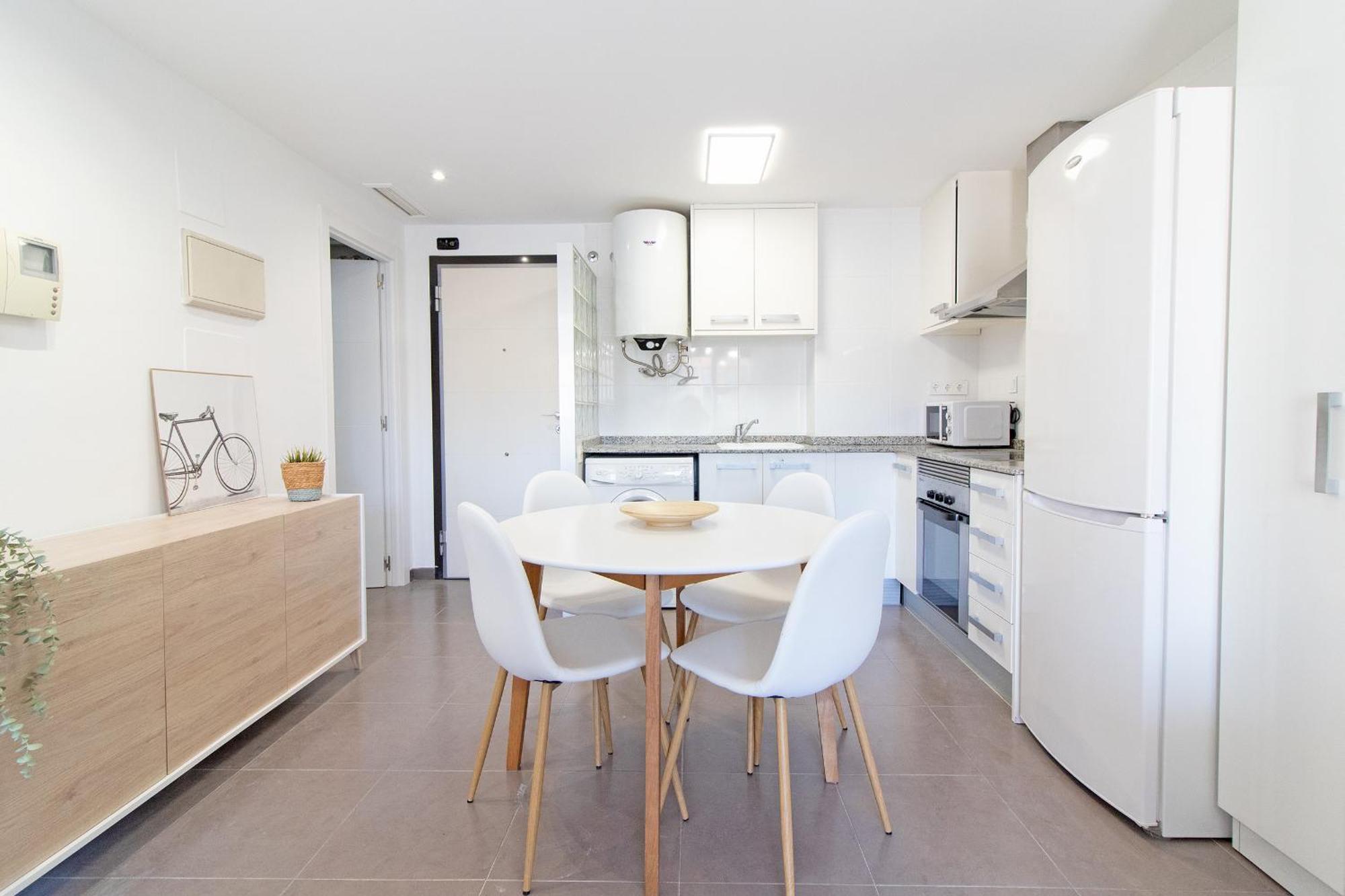Global Properties, Bonito En Puerto Parejas Apartamento *
