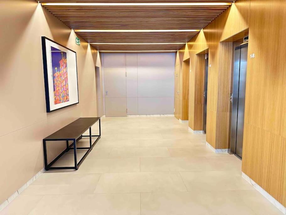 Apartment New Port, Free Parking Ybh1s *