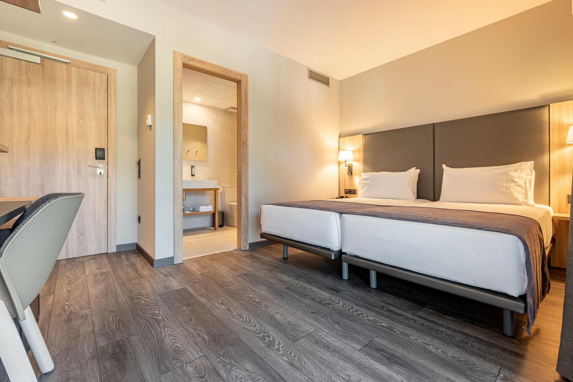 Hotel Astari