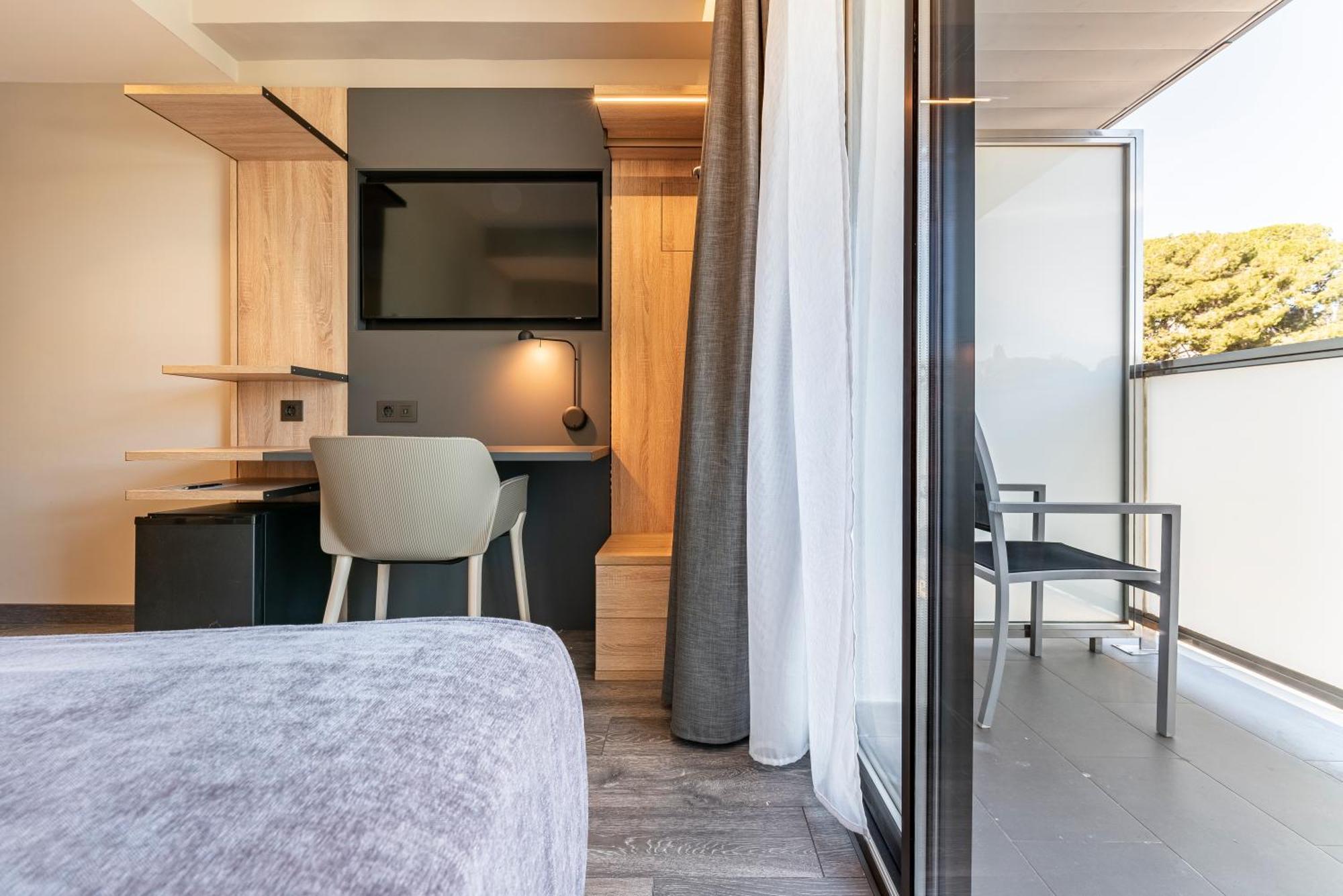 Hotel Astari