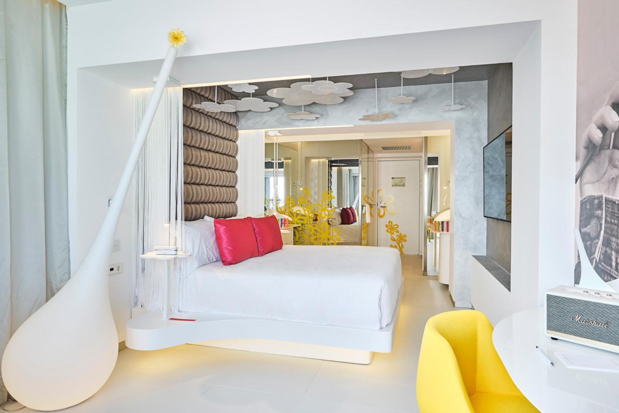 Five Flowers & Formentera Hotel