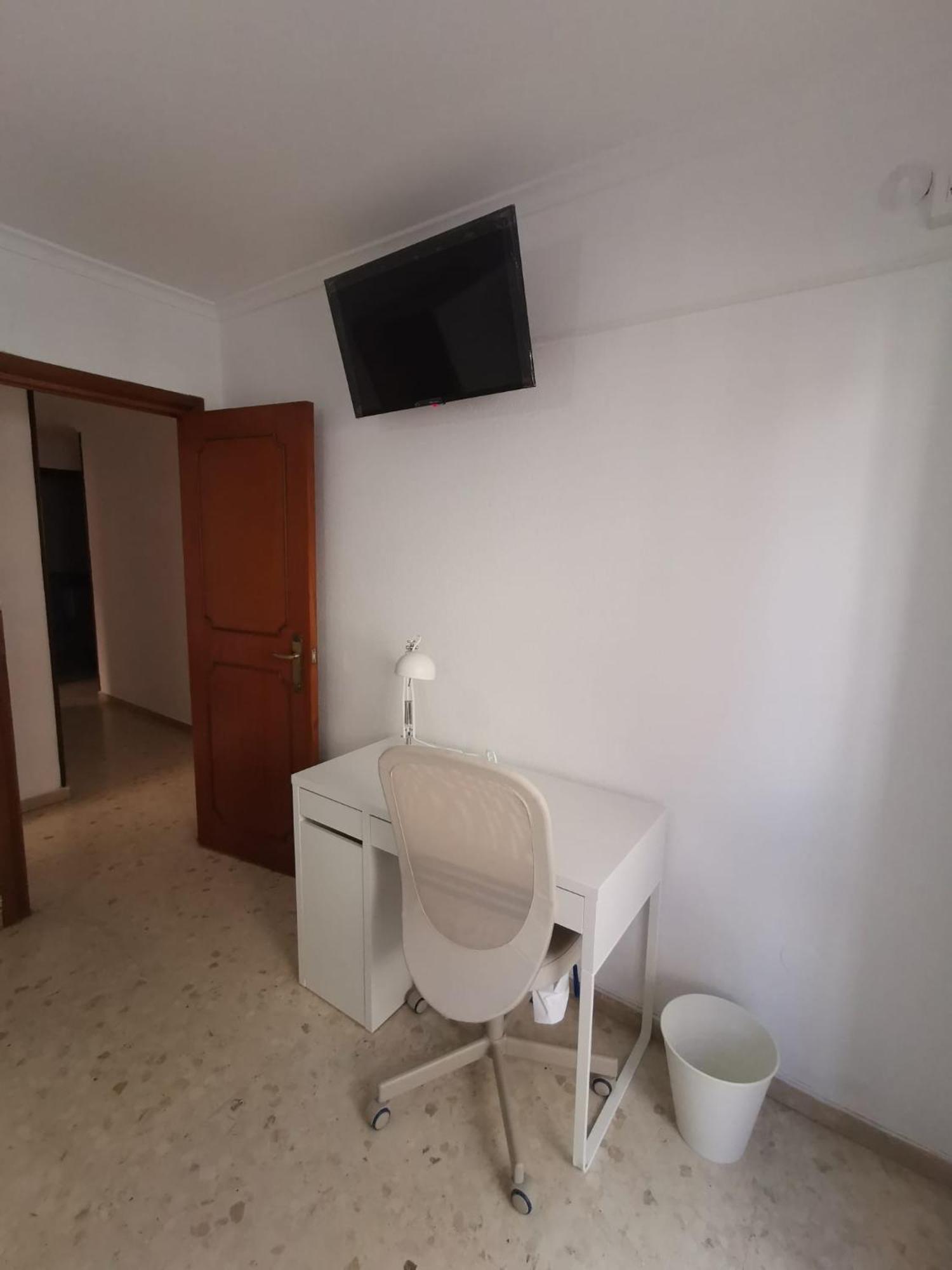 Cream Mrz Apartamento *