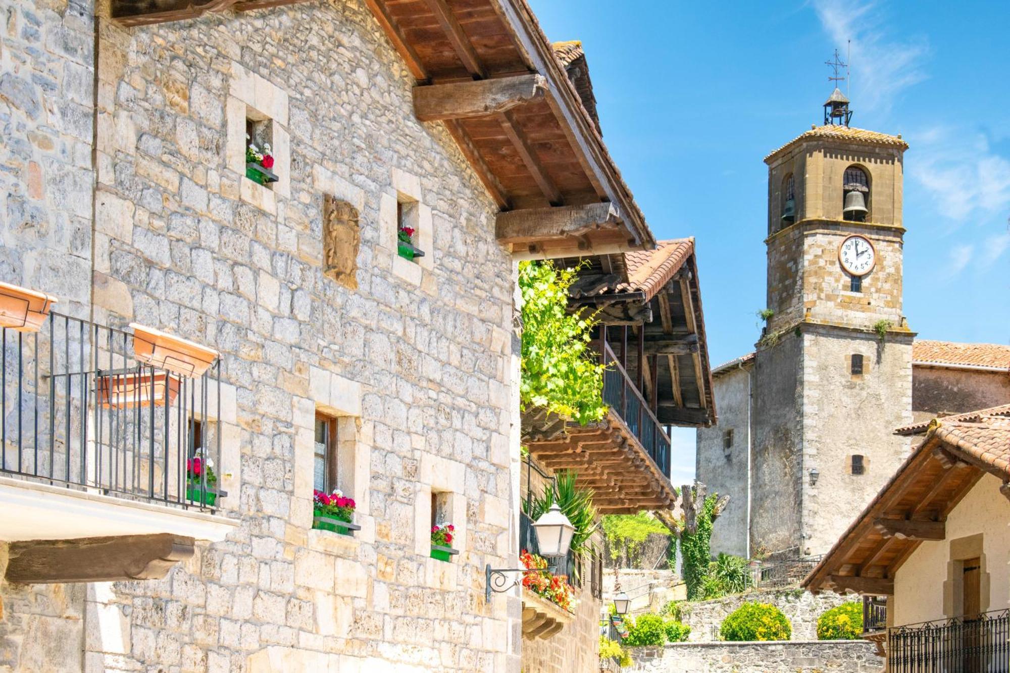 Chalet Casa Artorena, Acogedora En Pleno Corazon Del Valle De La Ultzama