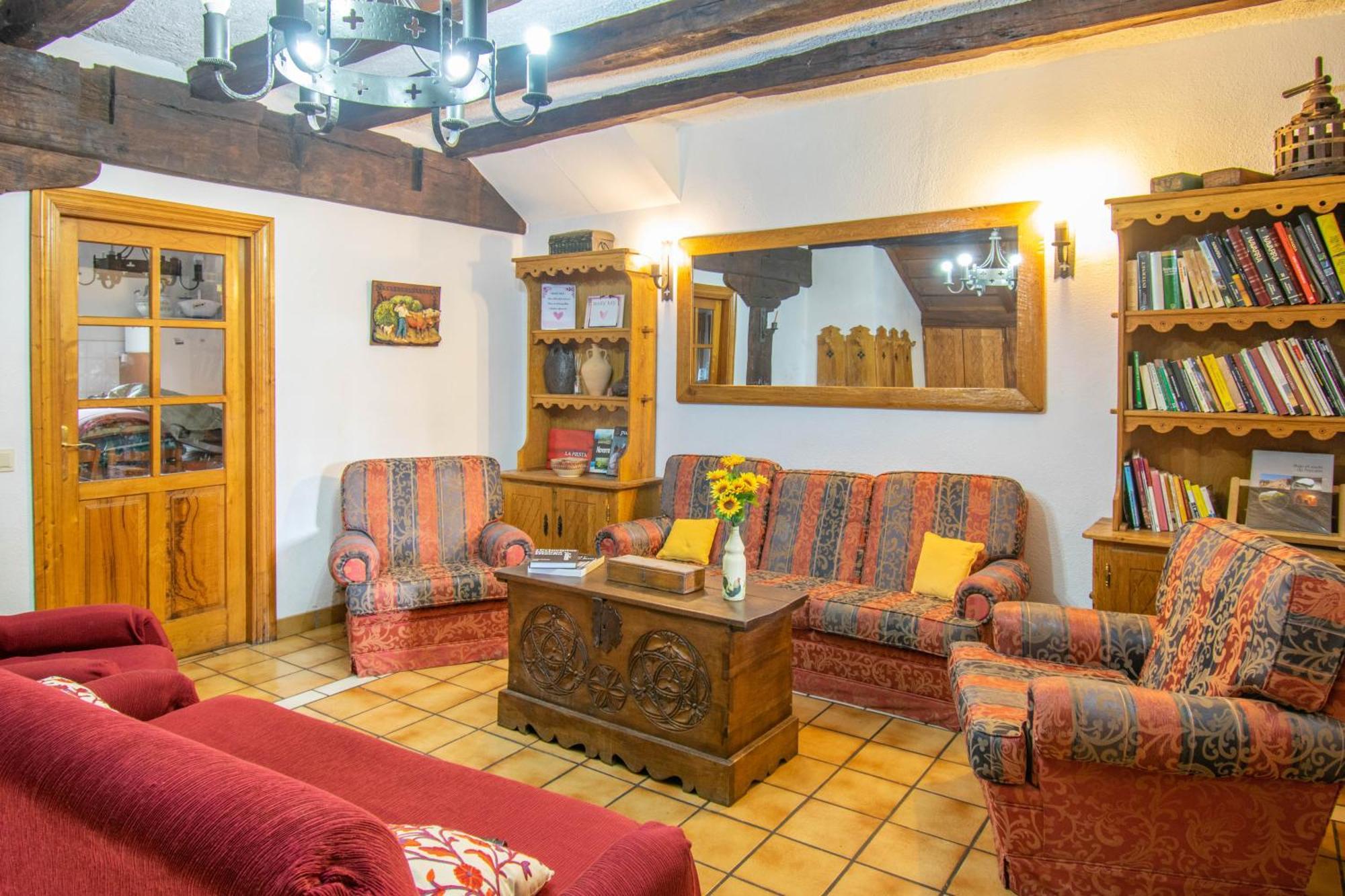 Casa Artorena, Acogedora En Pleno Corazon Del Valle De La Ultzama
