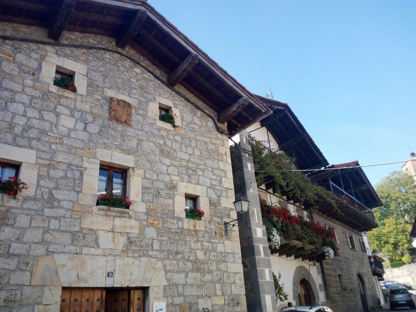 Chalet Casa Artorena, Acogedora En Pleno Corazon Del Valle De La Ultzama *