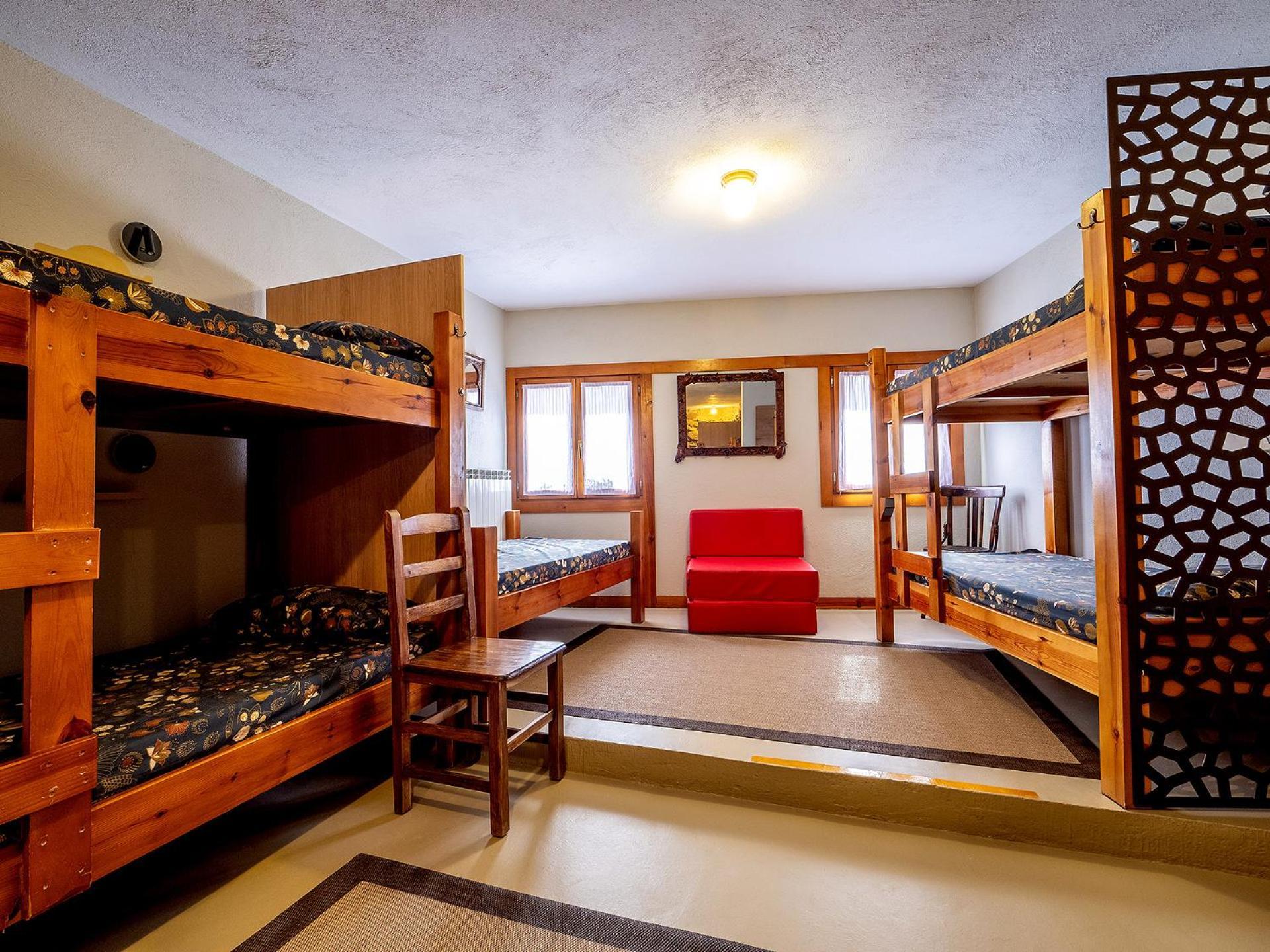 Hostal De Peregrinos En - Casa Maralotx Camino De Santiago