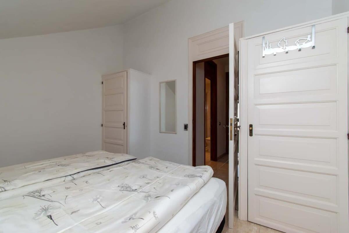 Parque Santiago Ii 271 - Two Bed With Pool View And Wifi Internet Playa de las Américas