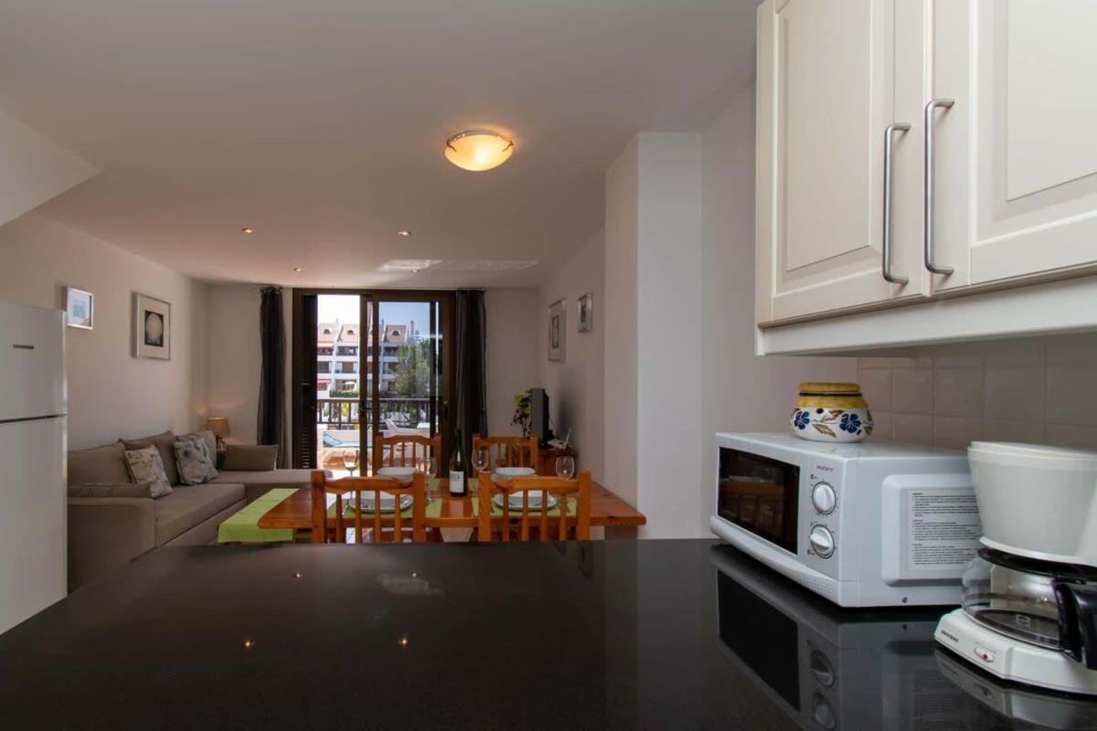 Parque Santiago Ii 271 - Two Bed With Pool View And Wifi Internet Apartamento *