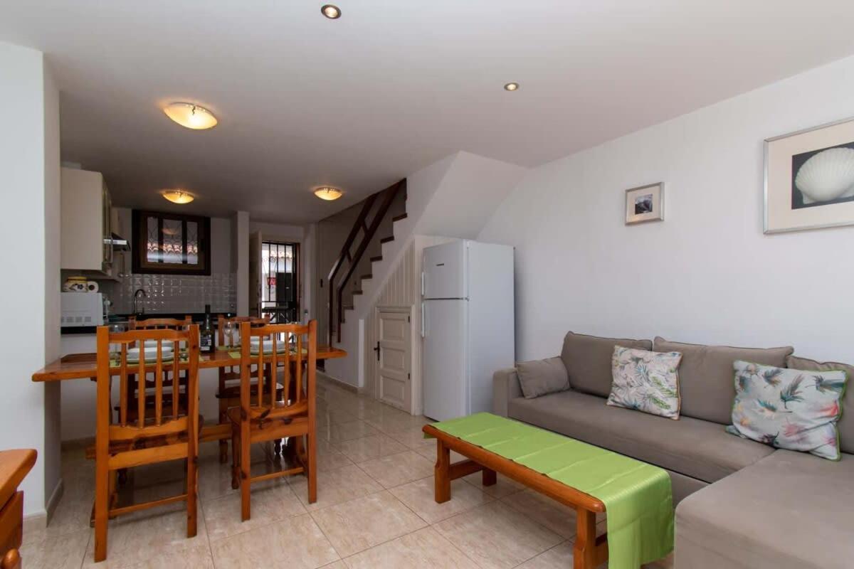 Parque Santiago Ii 271 - Two Bed With Pool View And Wifi Internet * Playa de las Américas