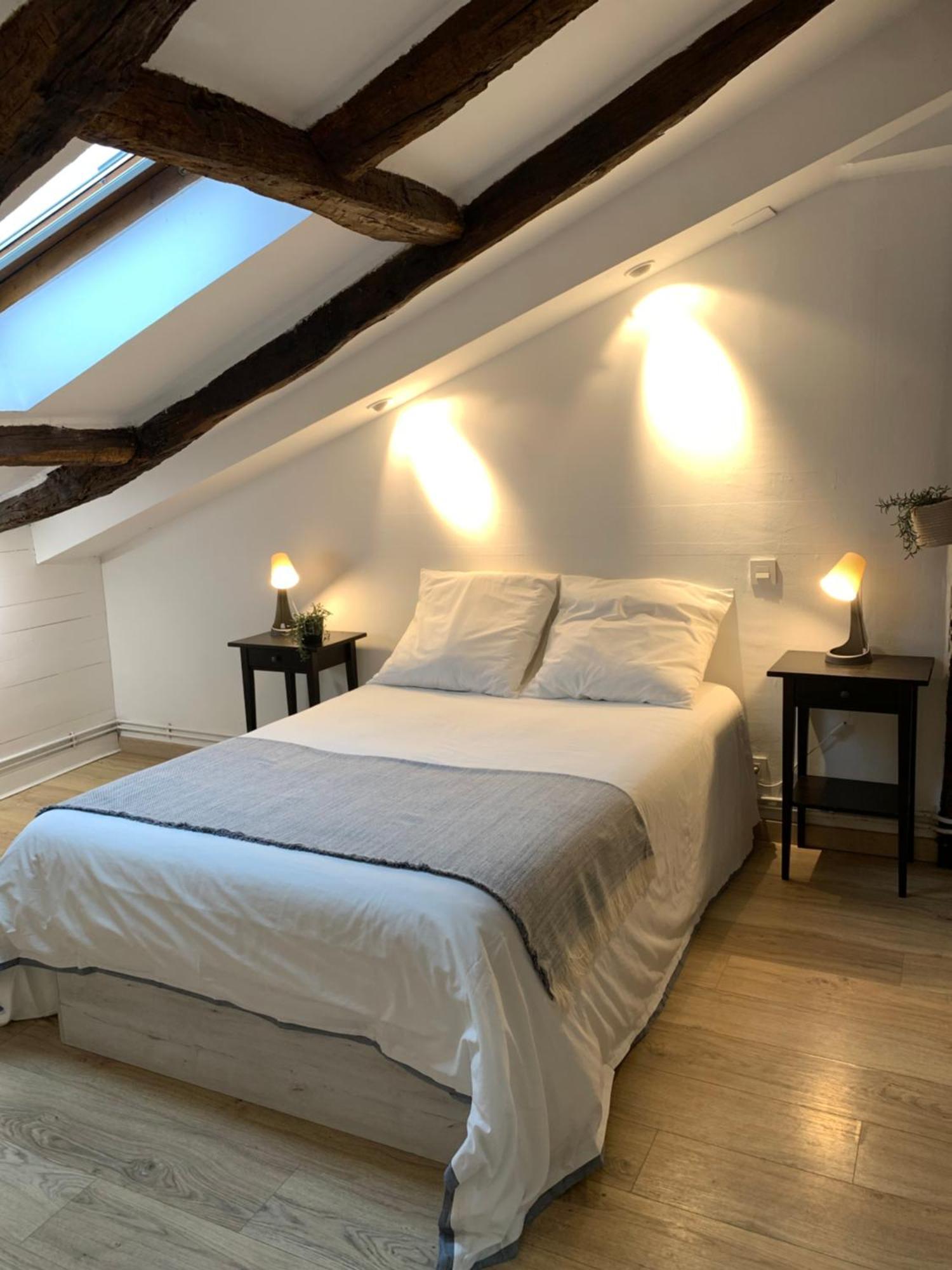 Habitación en casa particular Precioso Atico En Casco Viejo