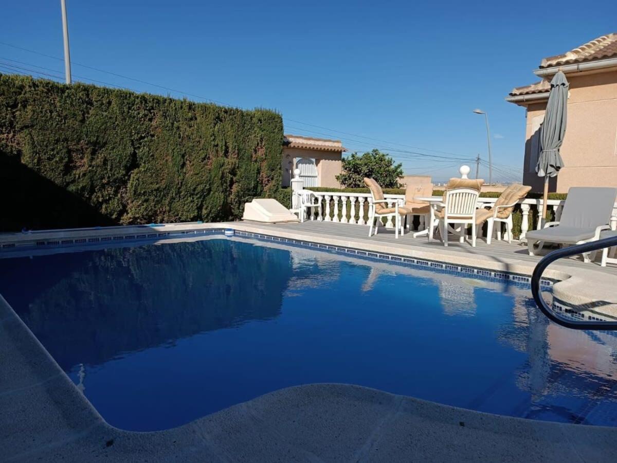 Quaint Ground Floor With Pool Lb1 * Torrevieja