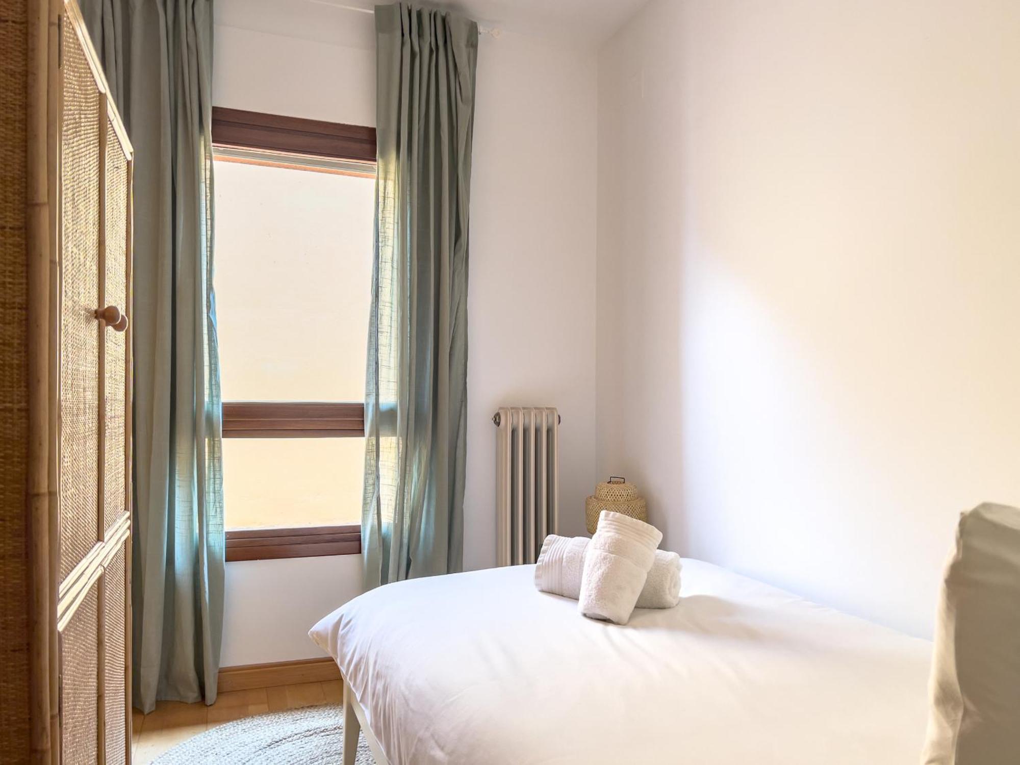 Jacint, Apartamento