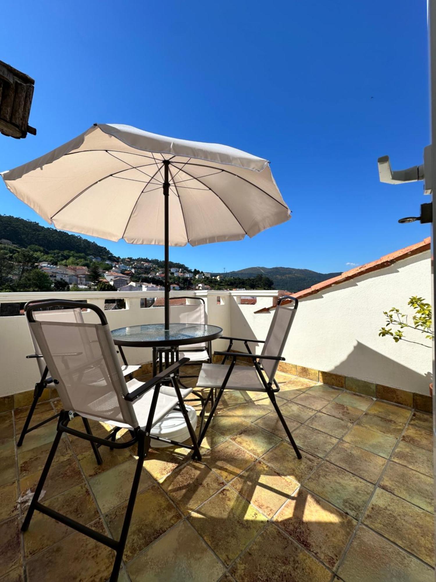 Gran Atico Duplex Centro Muros,terraza Con Vistas Apartamento Muros