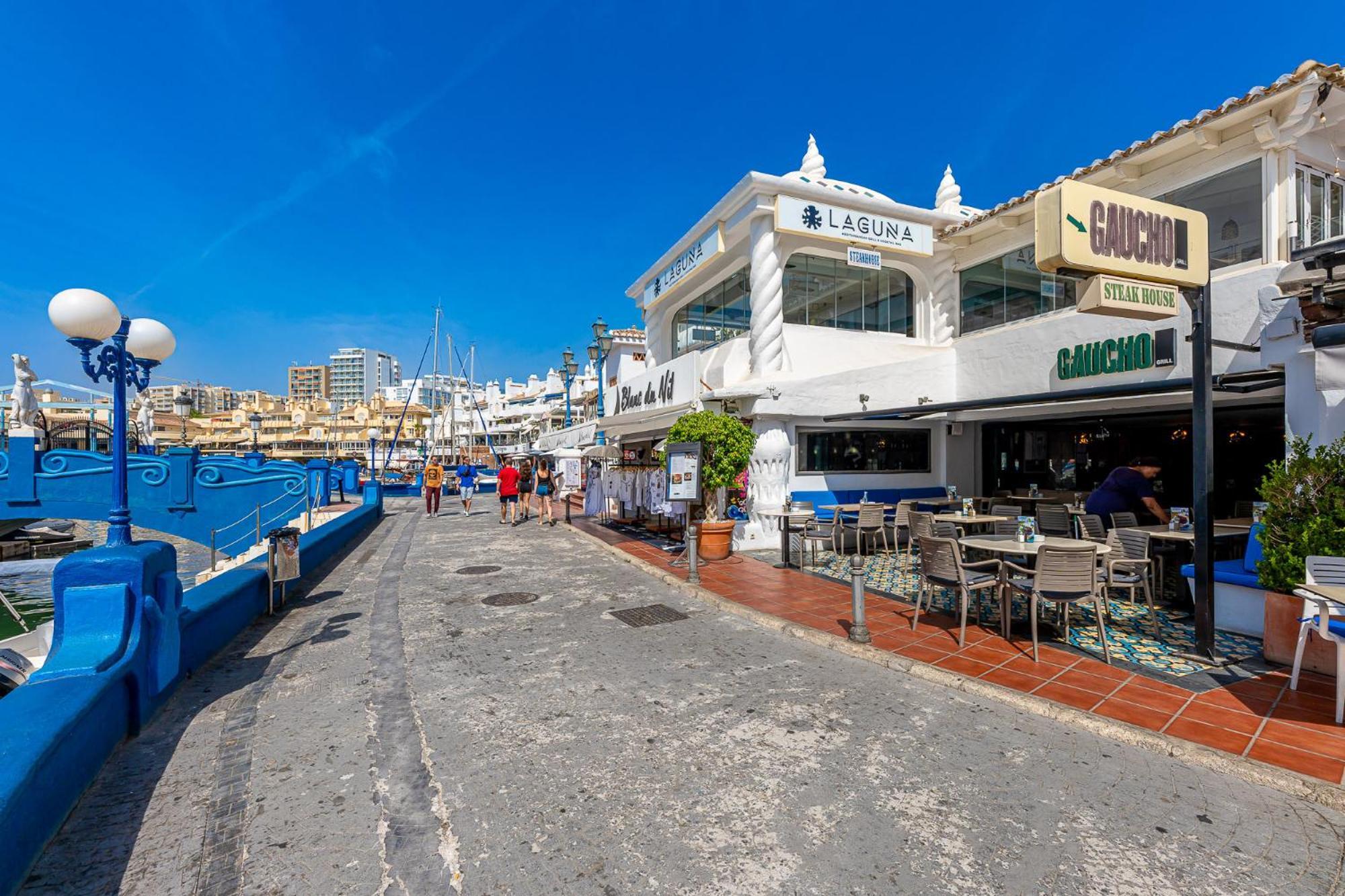 Located In Puerto Marina With Sea Views, First Line Of Beach. Benalmadena