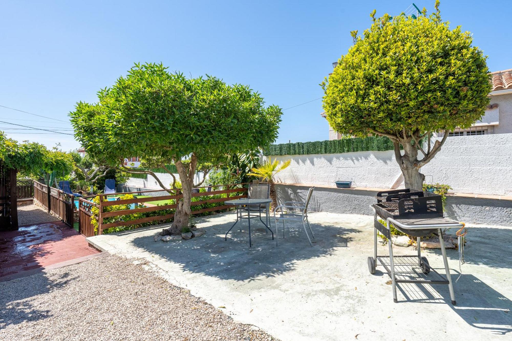 Casa Verde Es Vida Holiday home Bellvei del Penedes