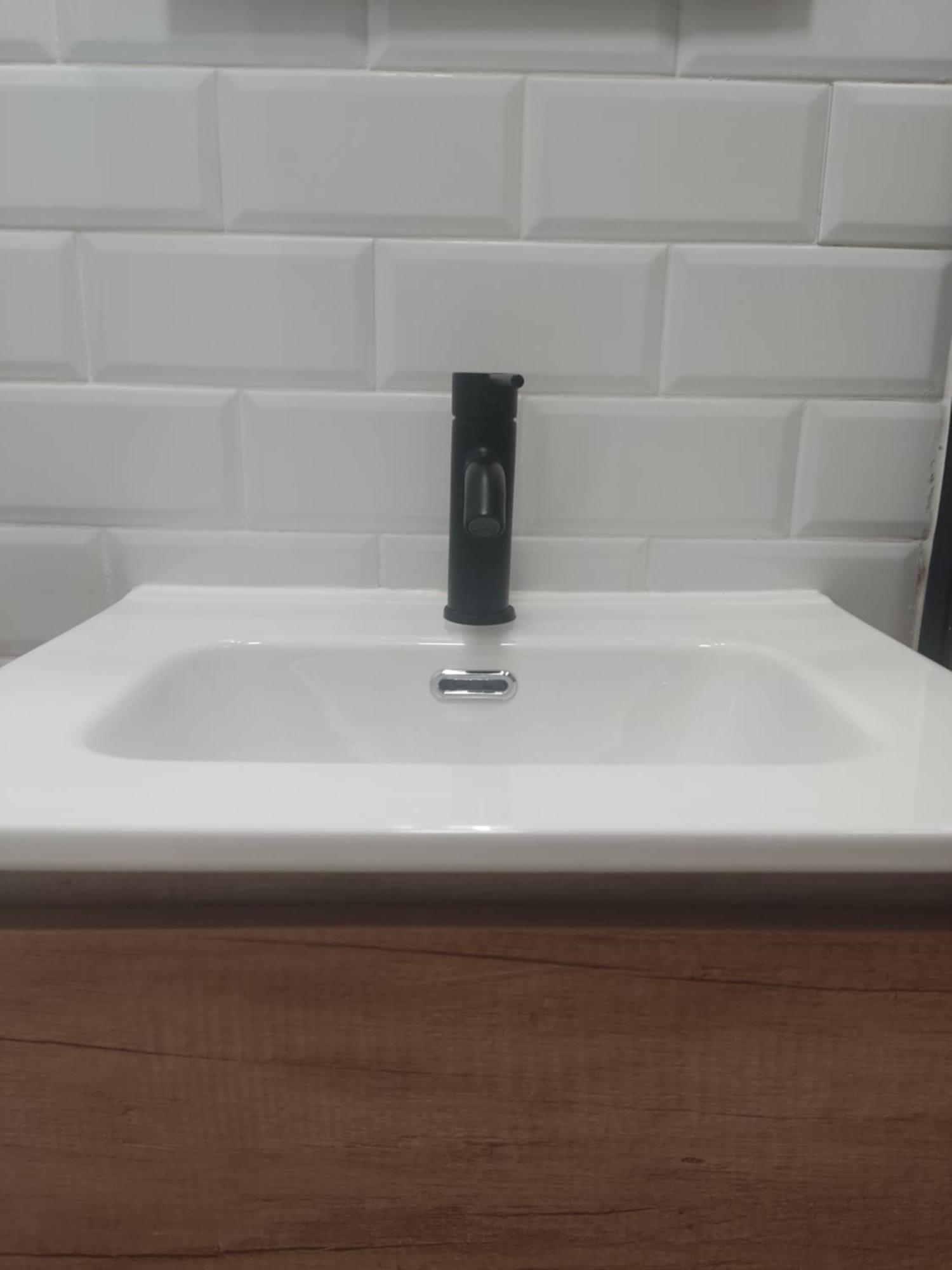 Estudio Bajo La Escalera Apartamento