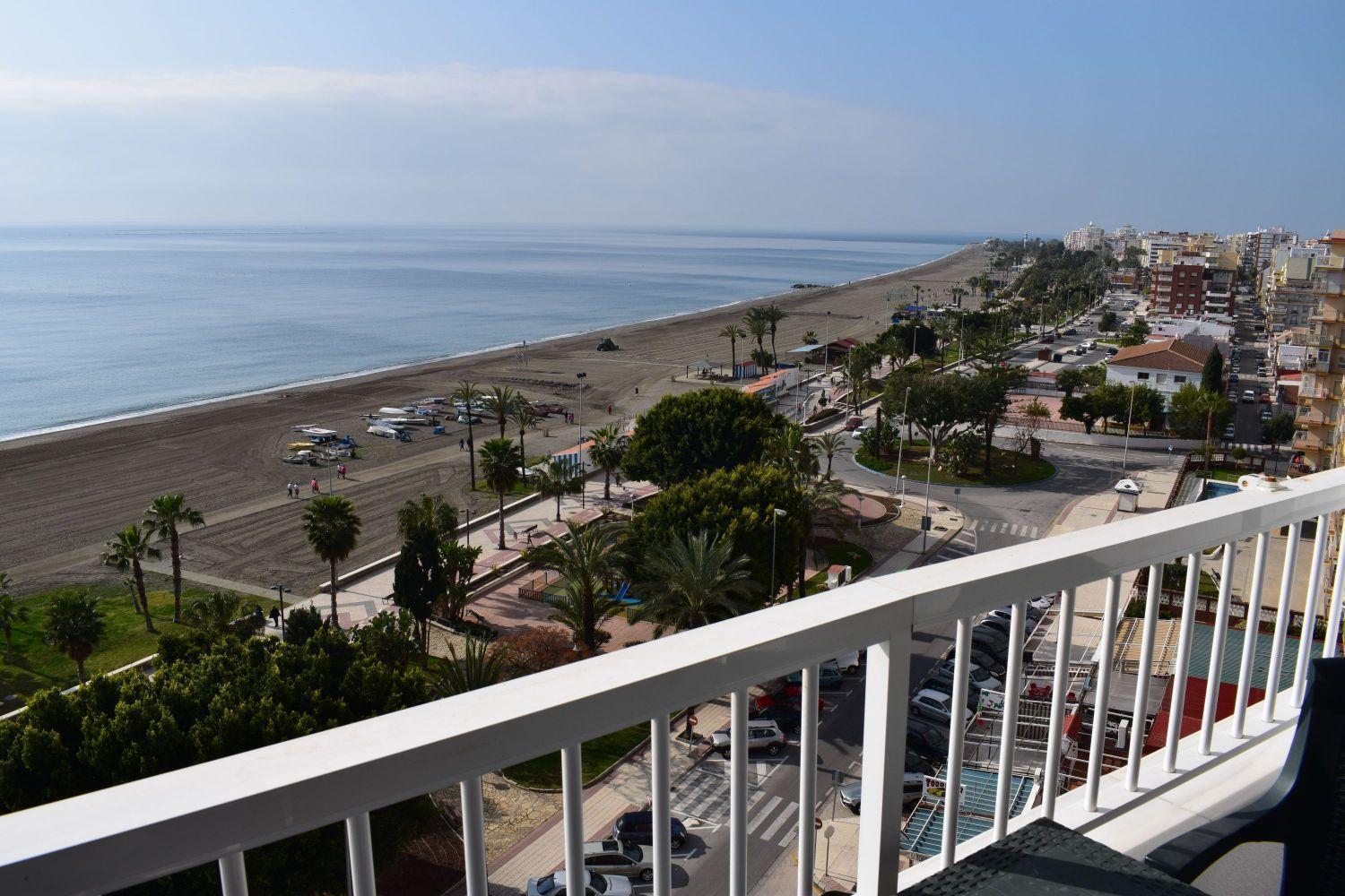 Primera Linea De Playa - Zona Club Nautico Torre Del Mar