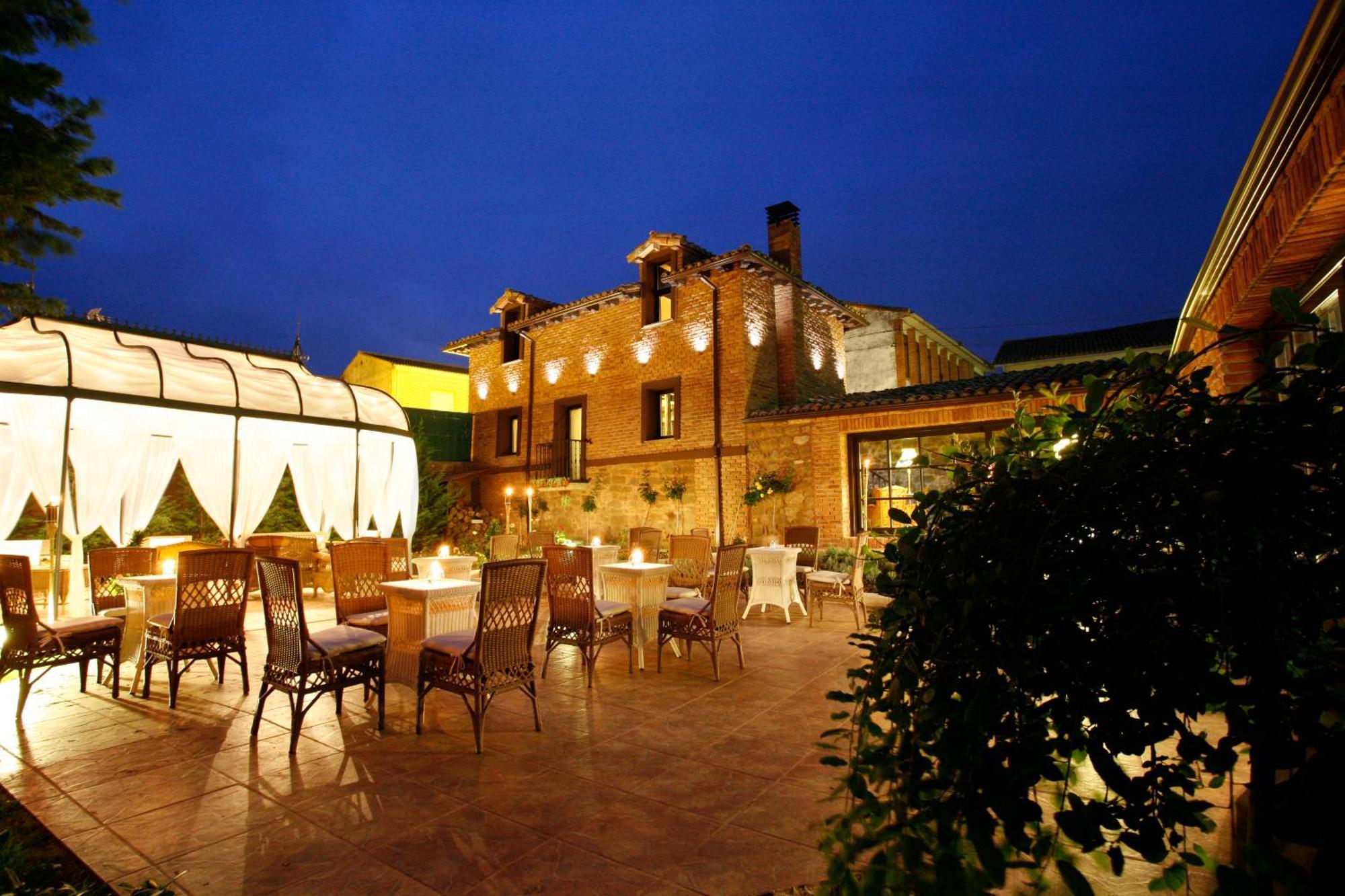 Boutique Real Casona De Amas 3* Azofra
