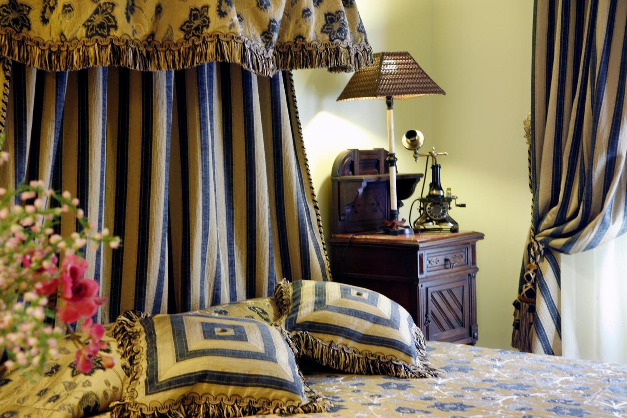 Boutique Real Casona De Amas 3* Azofra