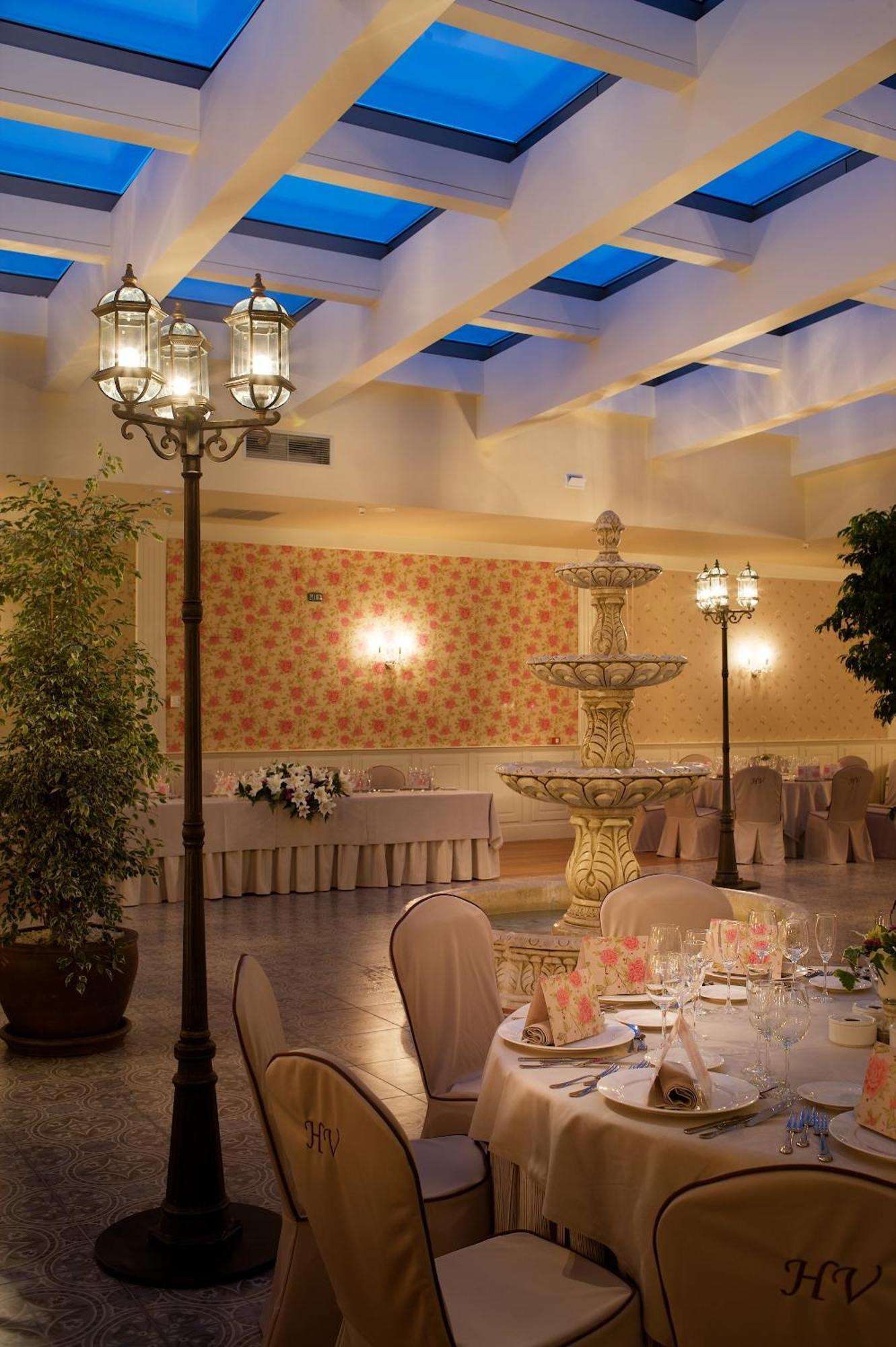 Hotel Restaurante El Valles 4 Estrellas 4*