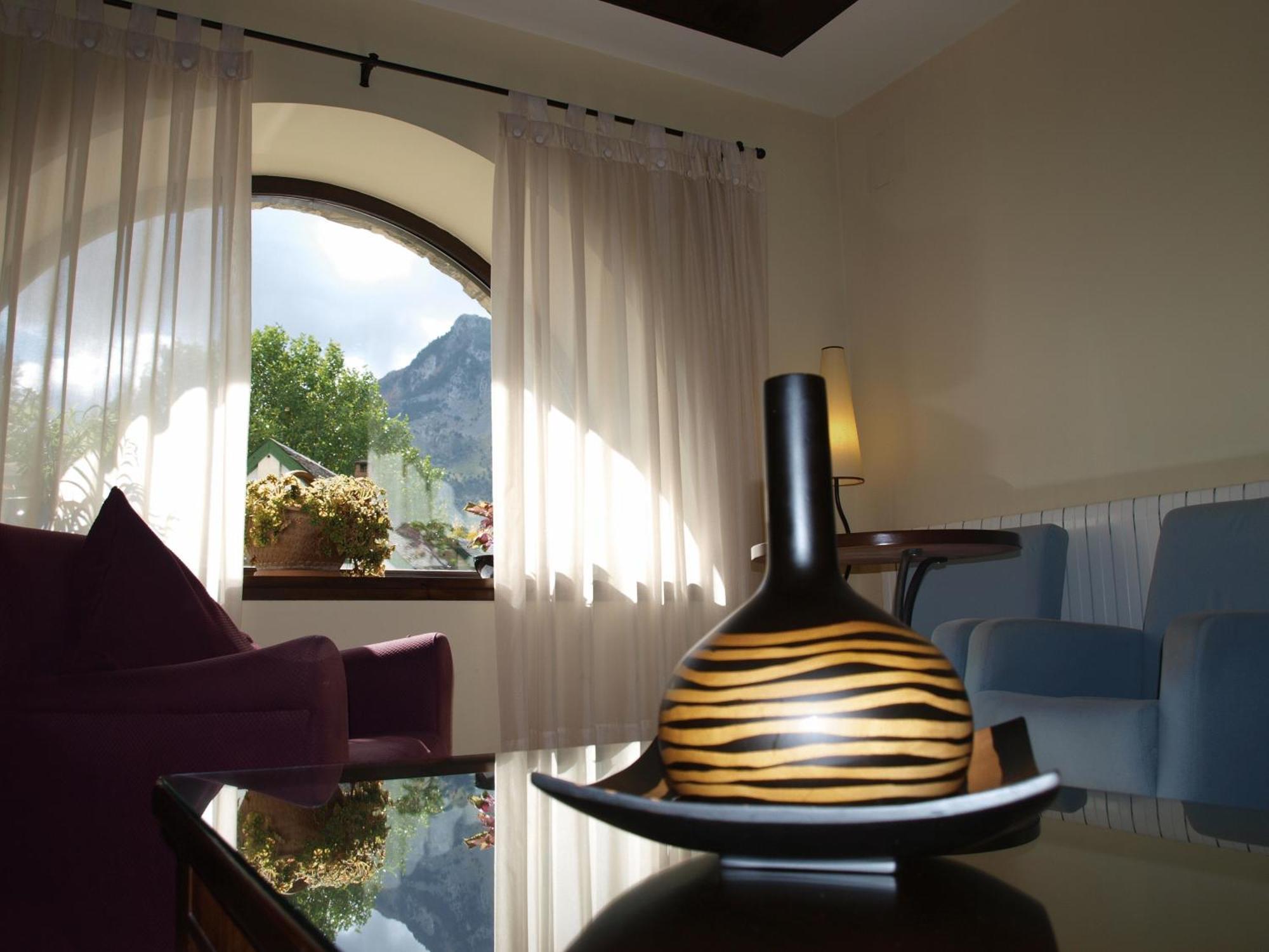 Hotel Valle De Izas Sallent De Gallego
