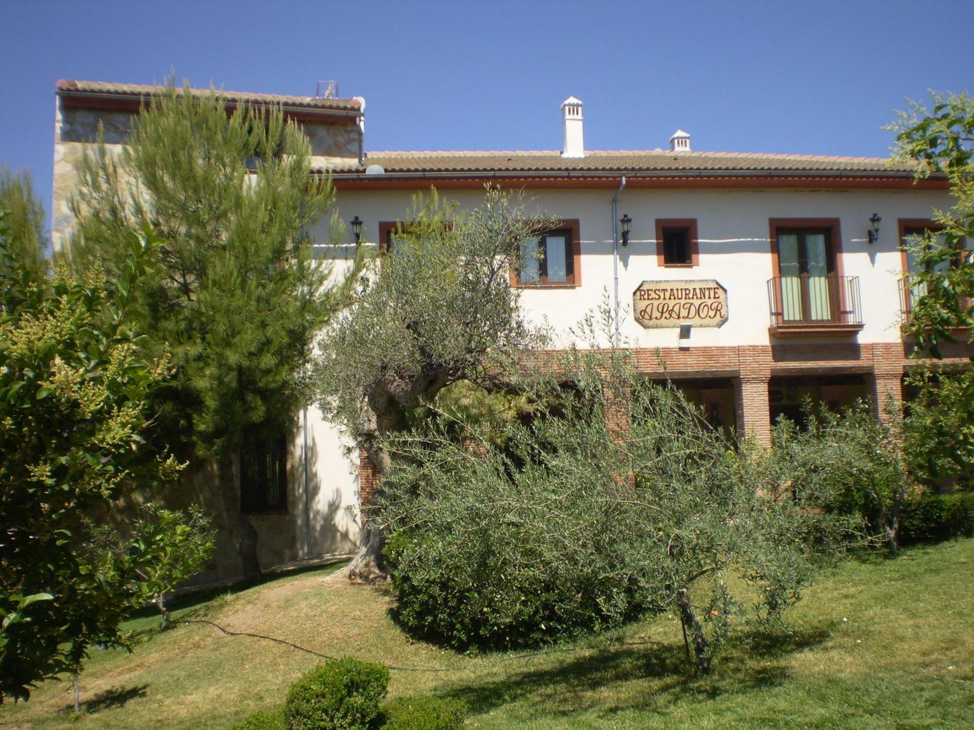 Hotel Balcon De Montes 3*