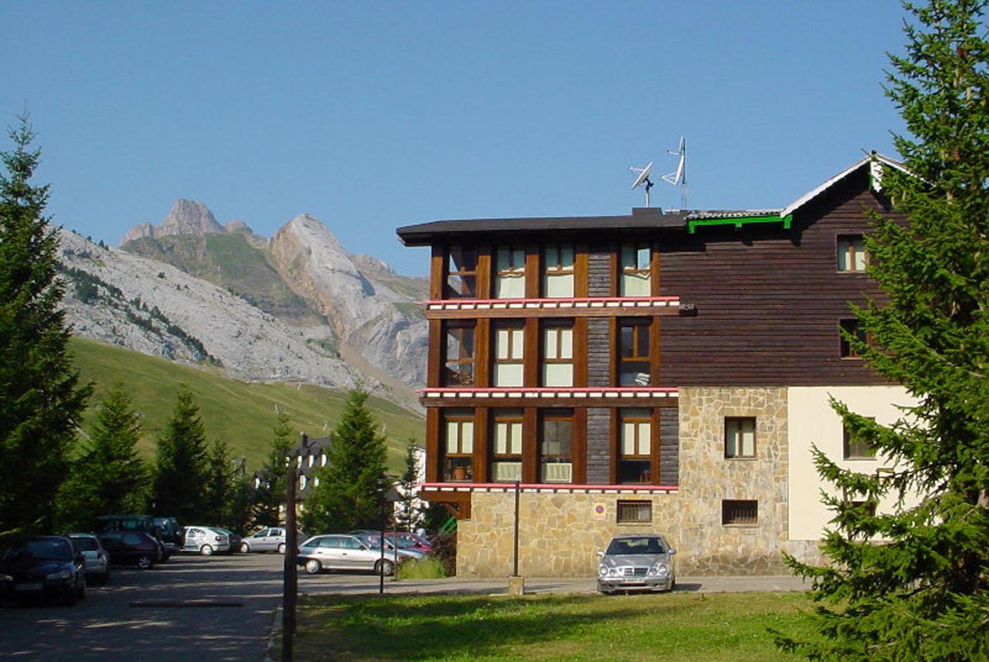 Hotel Snoe Candanchu