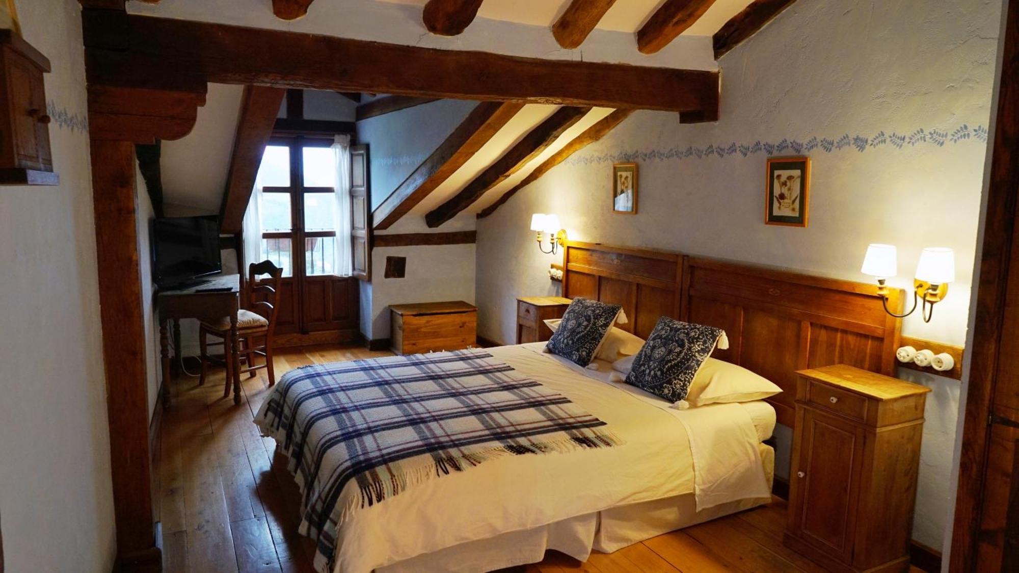Inn La Trebede 2*