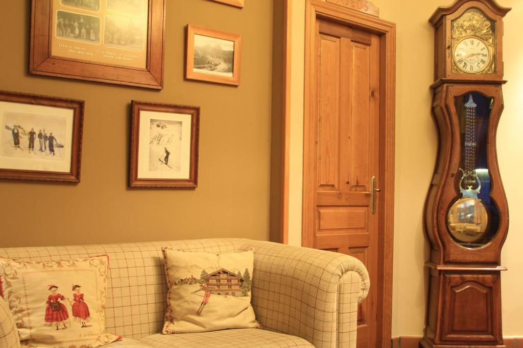 Hotel-aparthotel El Reyno Sallent De Gallego