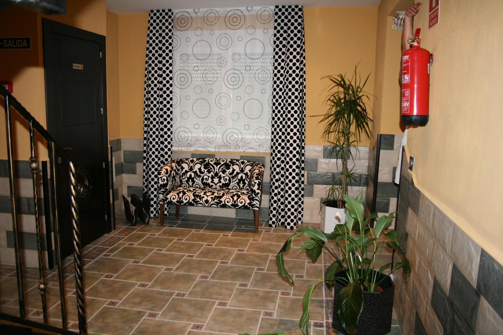 Al Alba Aparthotel