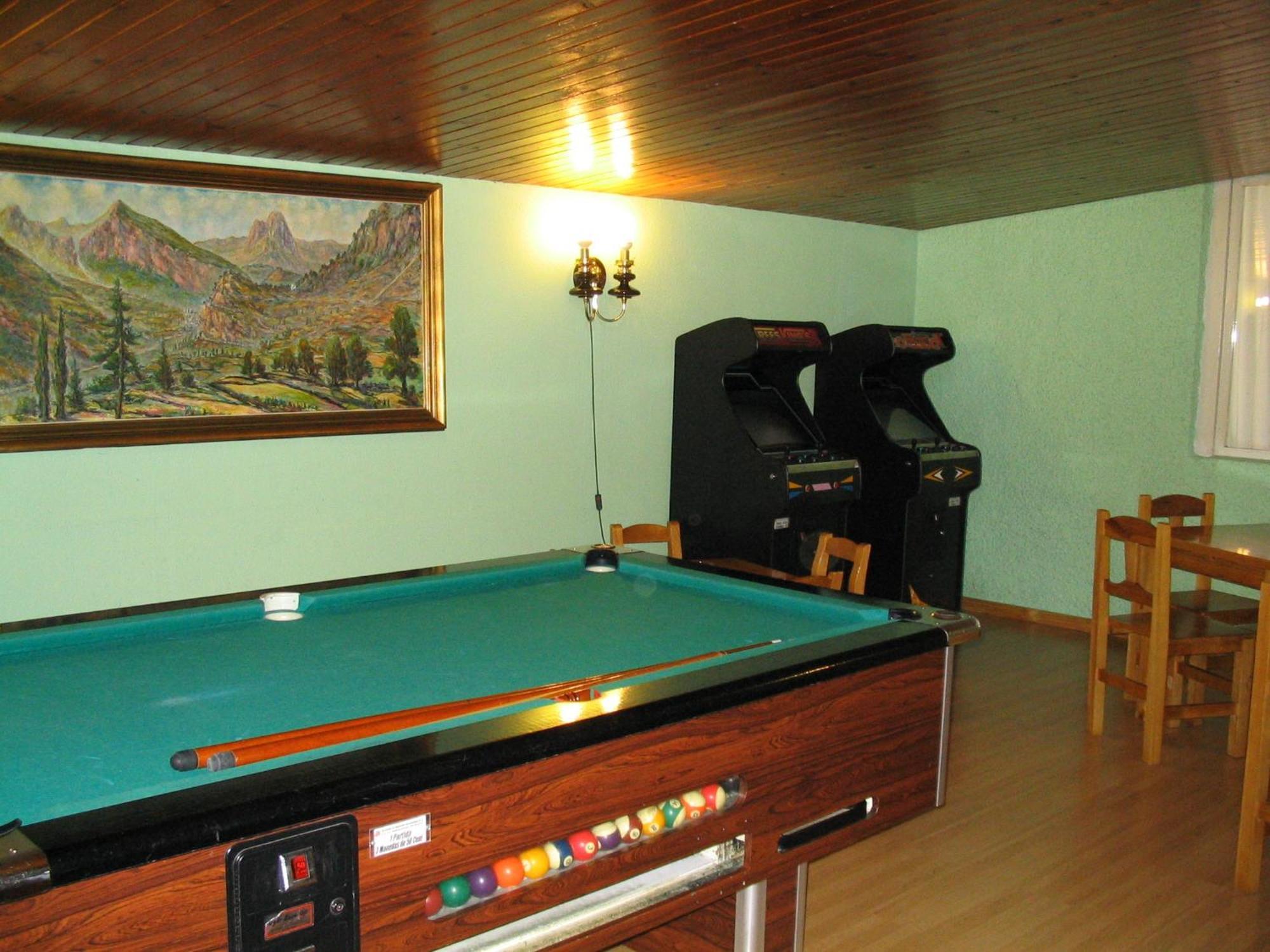Escalar Hotel