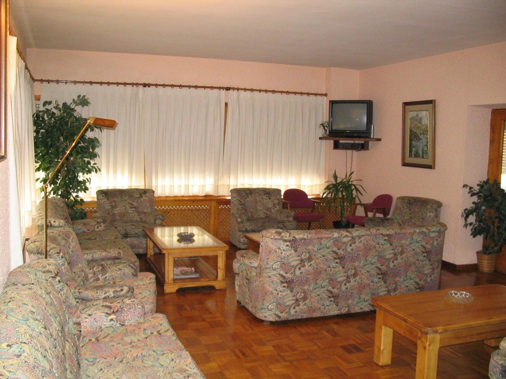 Hotel Escalar 2*