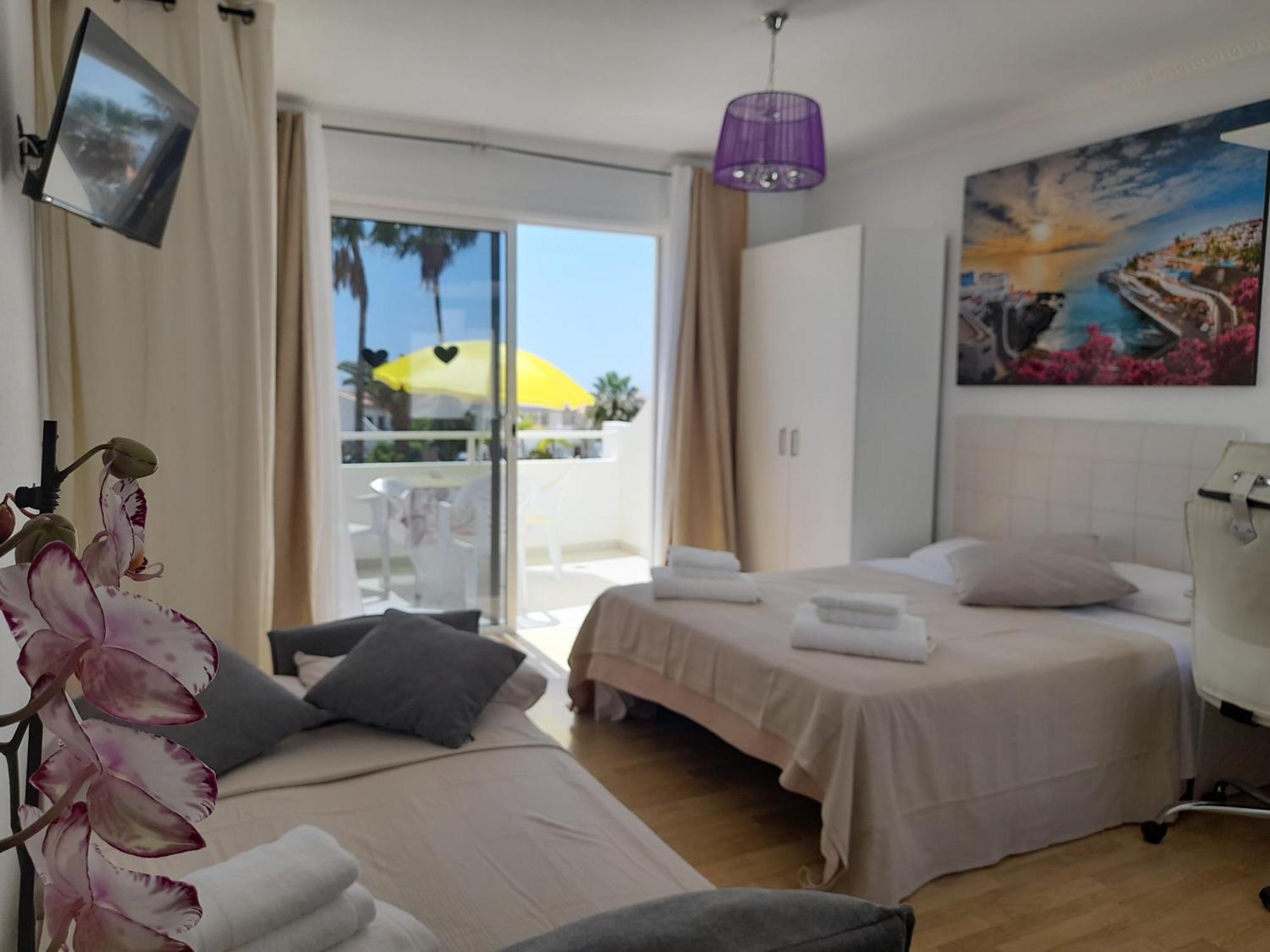 Island Village Heights Apartment *