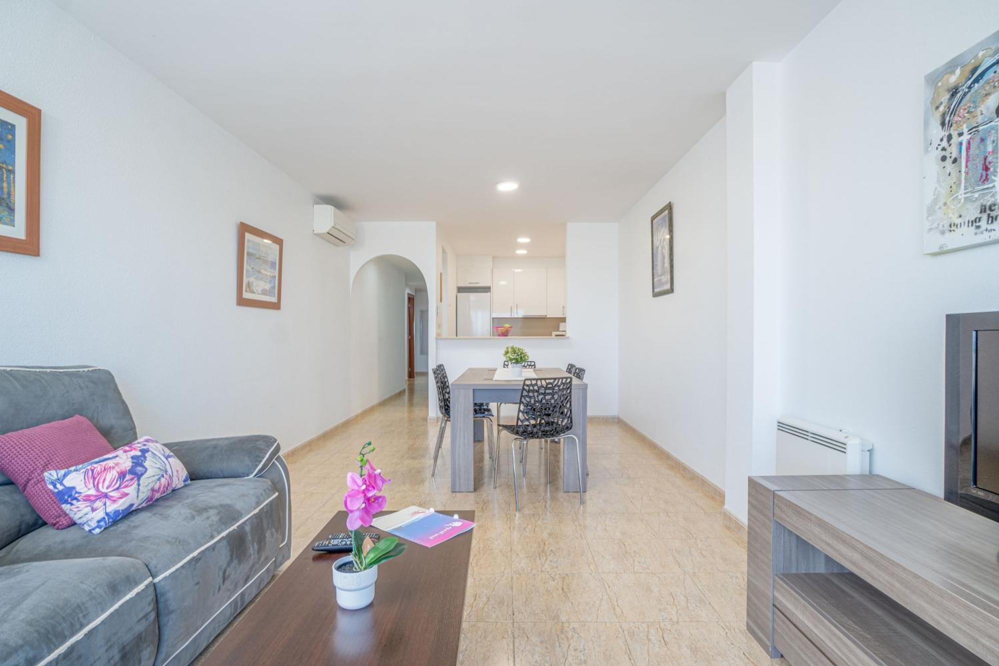 Apart-Rent Apartment Blaucel 0086 * Empuriabrava
