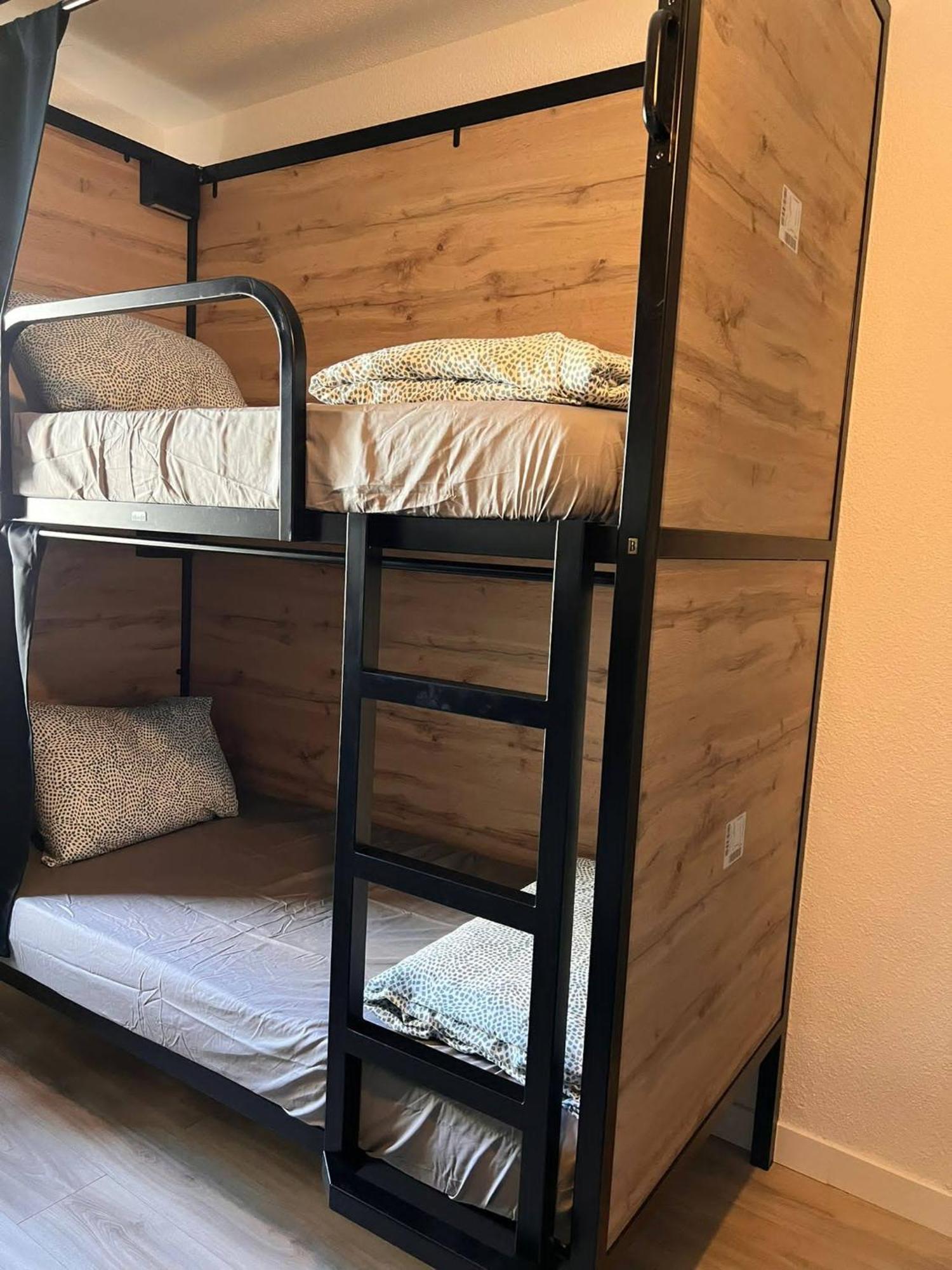 Hostal Onefam