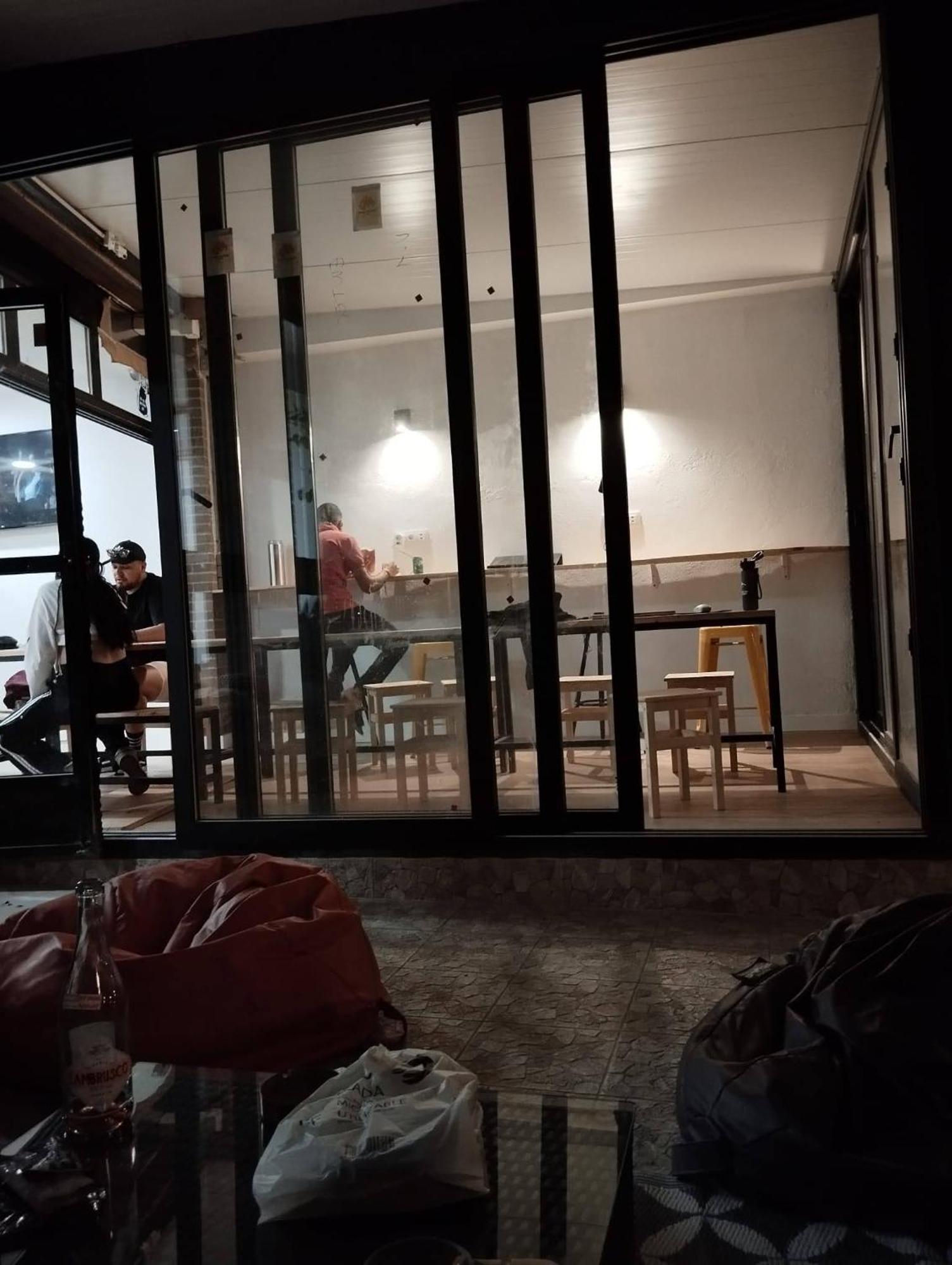 Onefam Hostal *