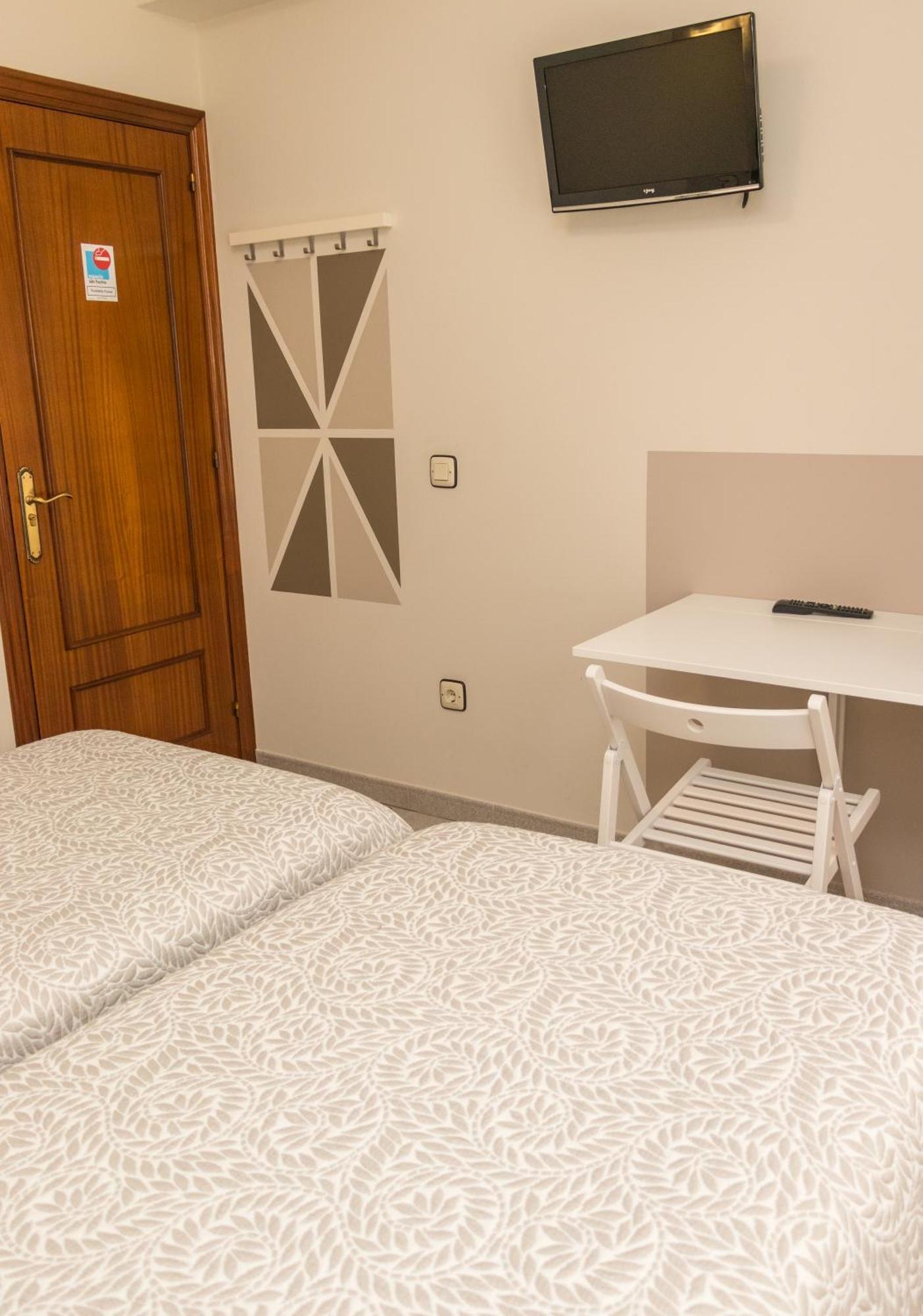Hotel Plaza *