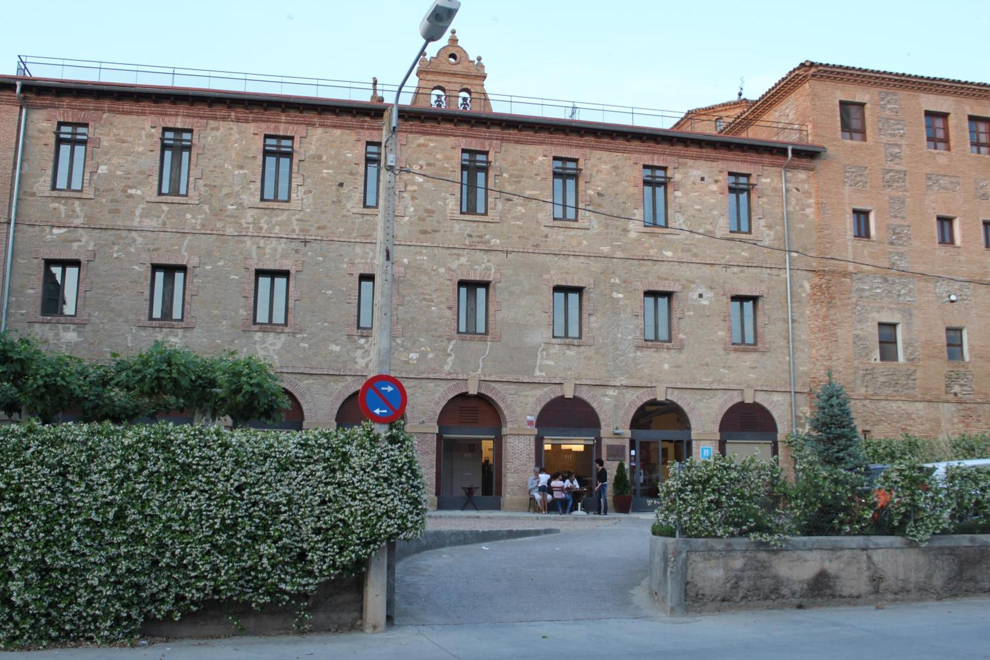 Hotel Hospederia De Alesves