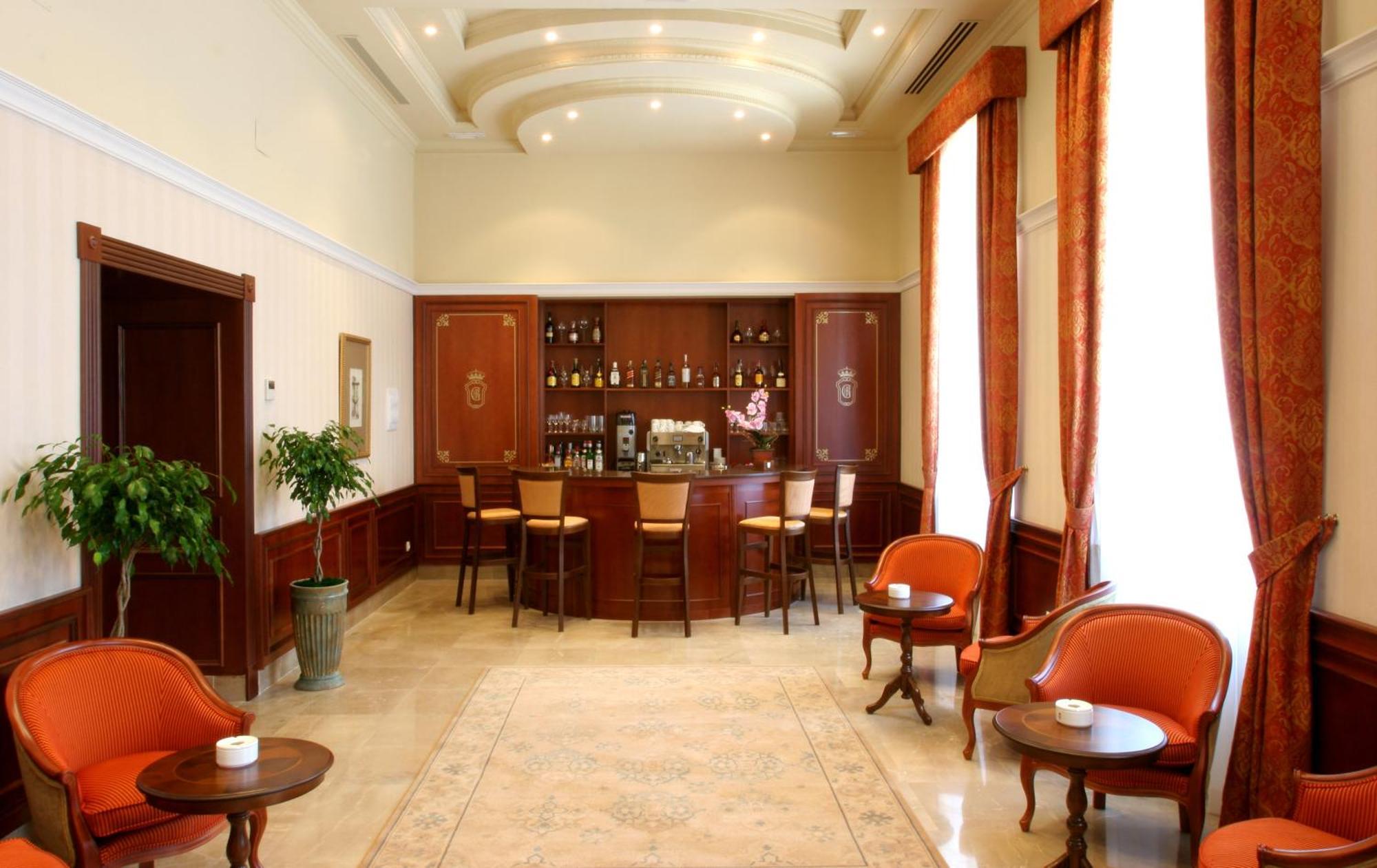 Hotel Arcea Gran Pelayo