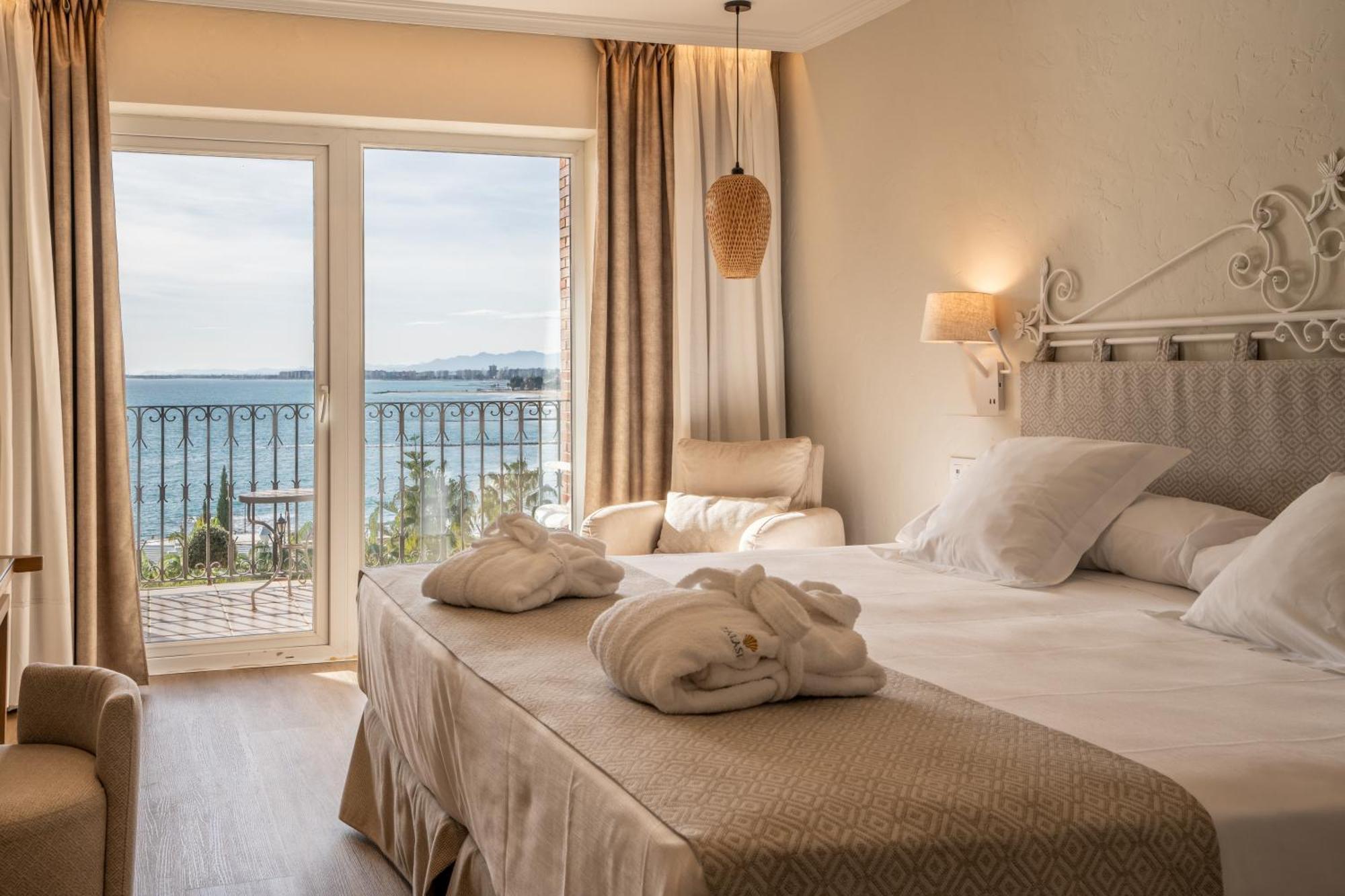 Hotel Palasiet Wellness Clinic&thalasso 4 Sup 4*