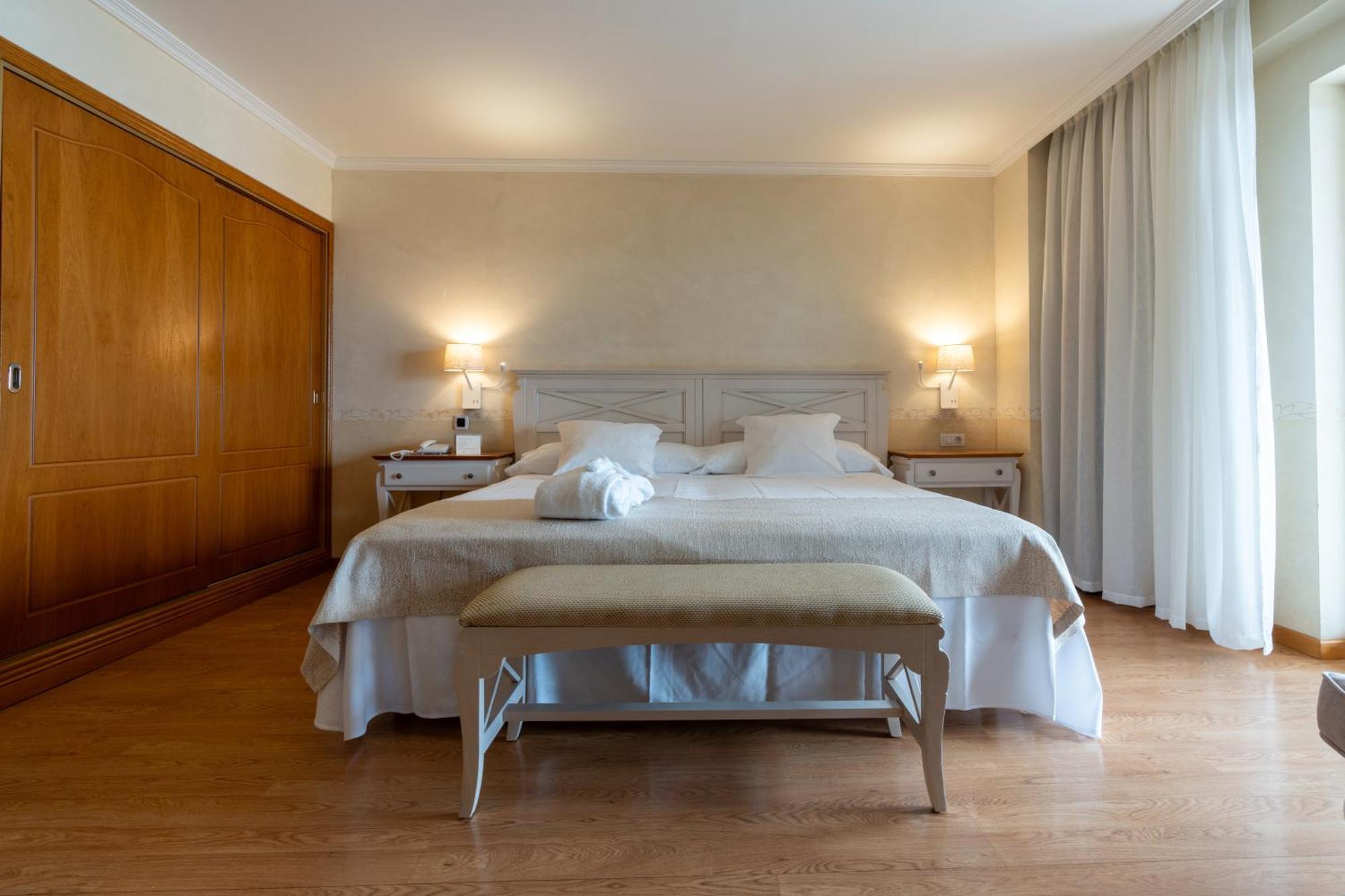 Hotel Palasiet Wellness Clinic&thalasso 4 Sup