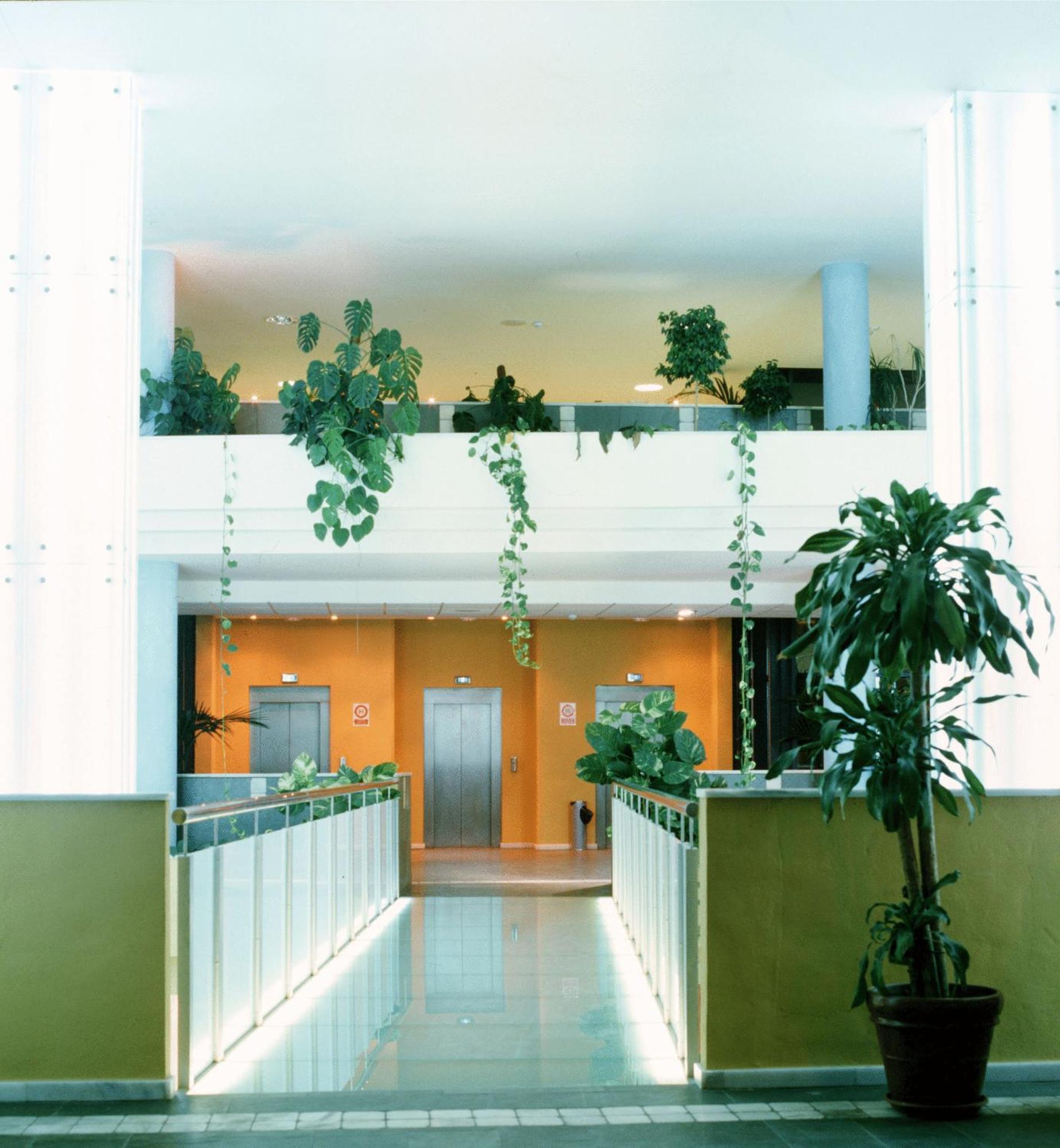 Apartahotel Advise Reina Vera