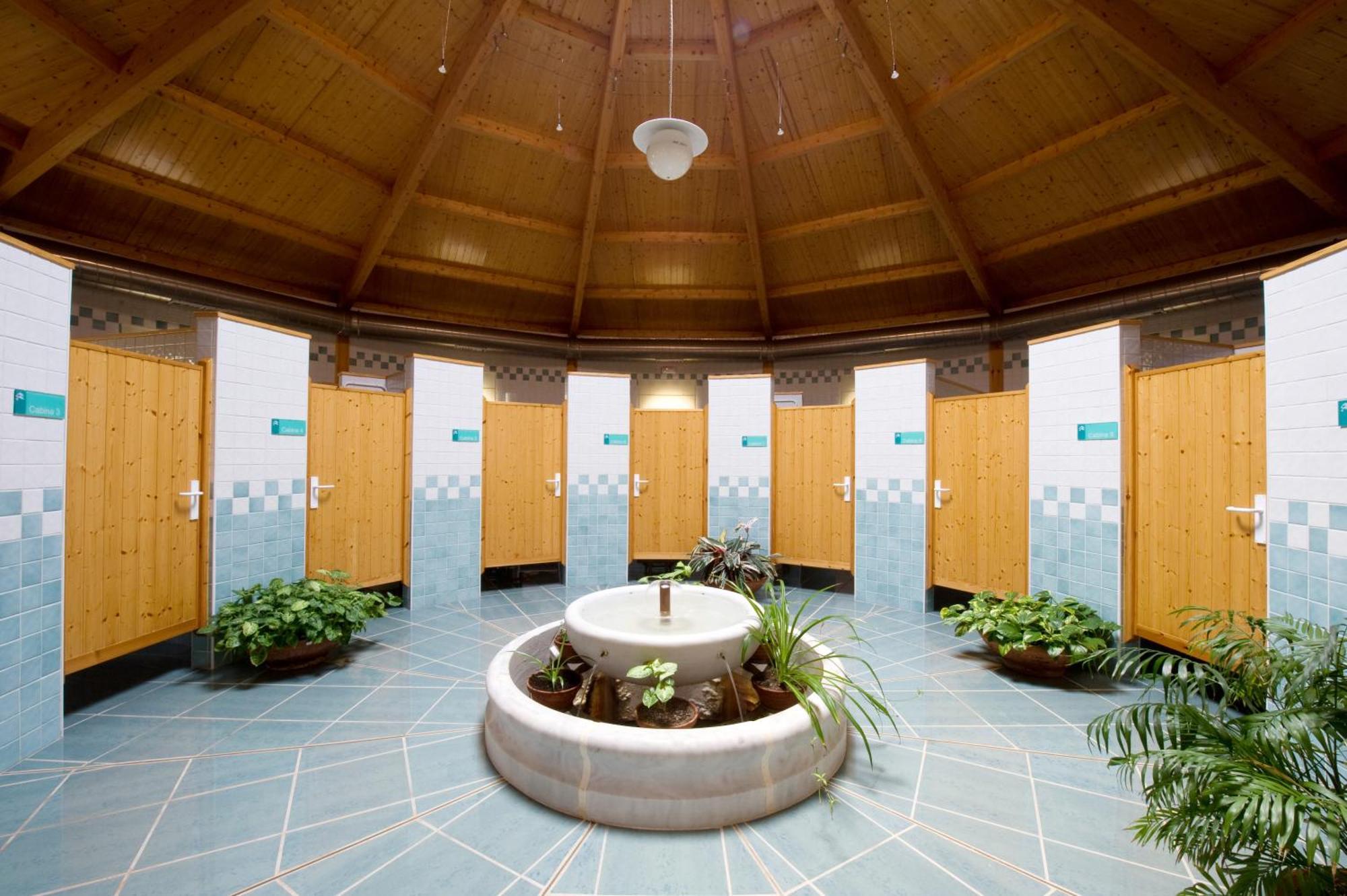 Hotel Balneario Cervantes 4*